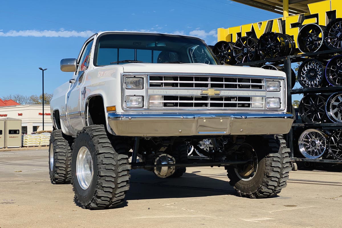 6 Inch Lift Kit with 56 Inch Rear Springs for Chevy/GMC C10/K10 Truck & SUV/K5 Blazer (1977-1987) - Heavy Duty Off-Road Suspension Upgrade for Enhanced Performance on Rough Terrains