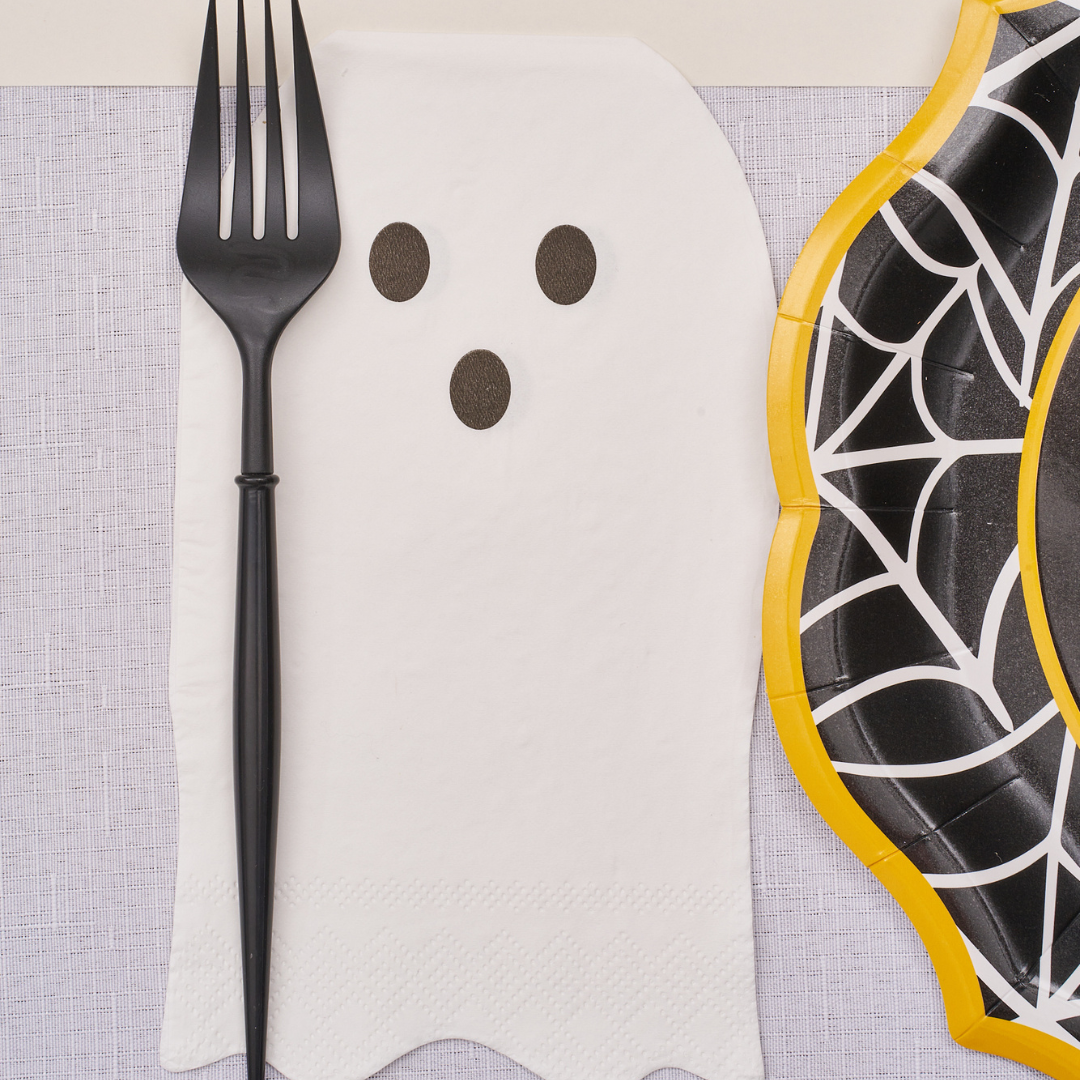 Halloween Boo Treats Table Setting Kit - Spooky Ghost Decorations for Halloween Party, Dinner Table, and Home Decor - Perfect for Trick or Treat, Themed Events, and Festive Gatherings