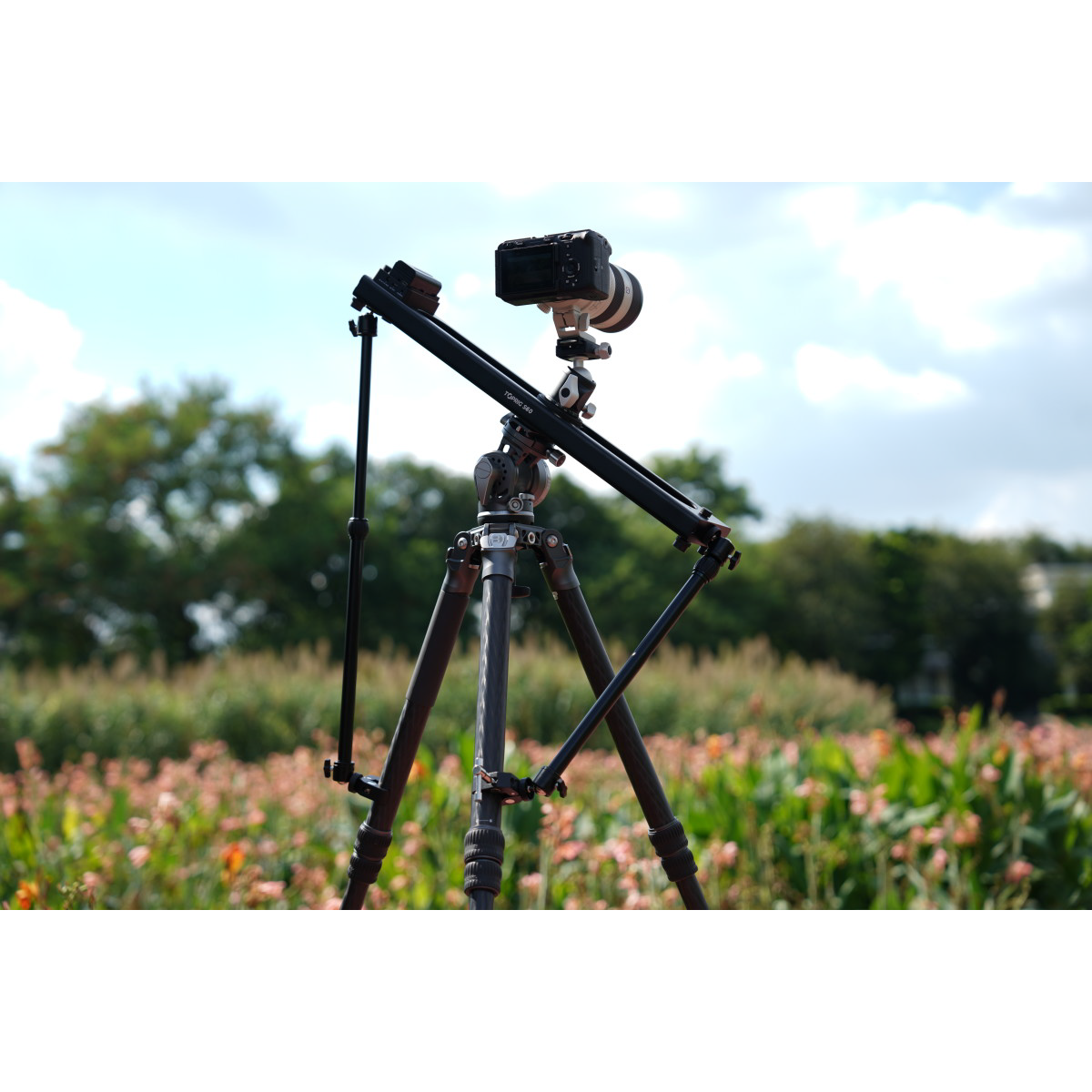 Accsoon TopRig S60 Motorized Camera Slider - Professional 60cm Motorized DSLR Slider for Smooth Video & Time-Lapse Photography | Perfect for Filmmaking, Vlogging, and Studio Shoots