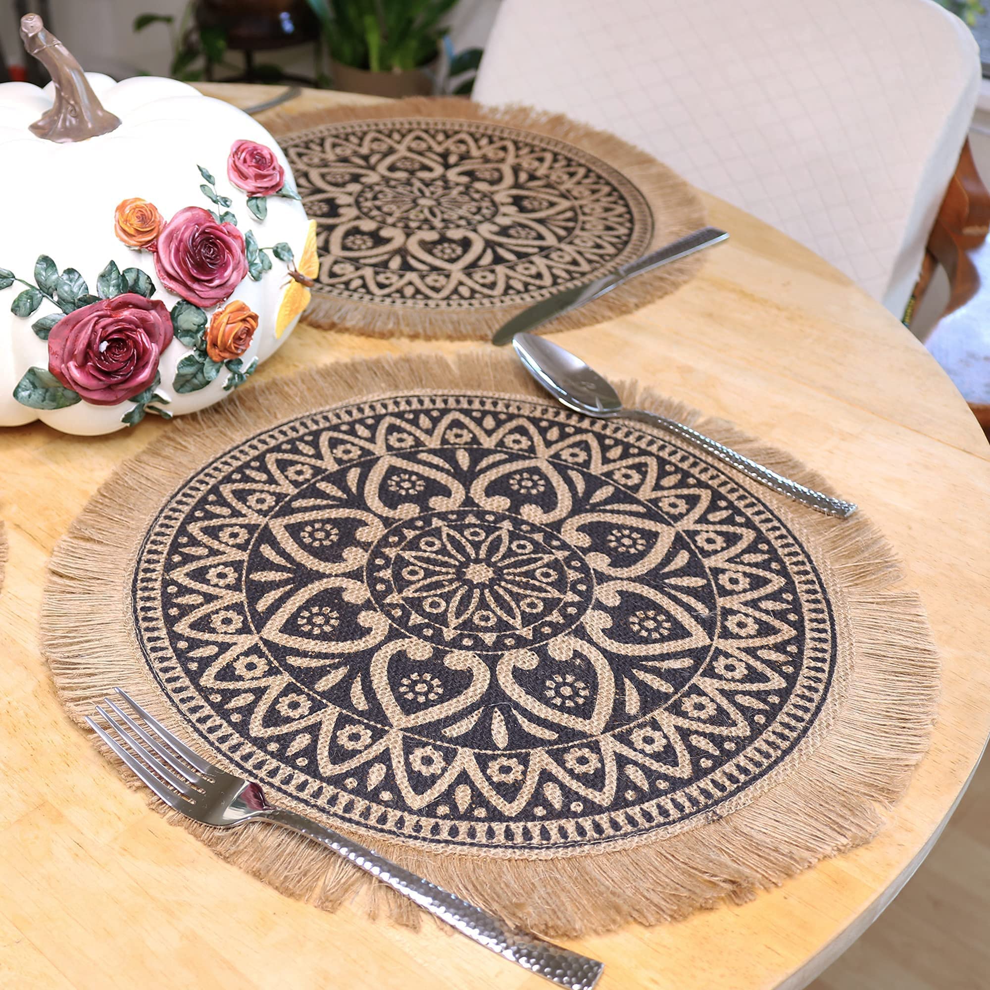 Set of 4 Round Boho Jute Placemats - 15 Inch Natural Burlap Table Mats for Wedding, Farmhouse Party & Rustic Decor - Black Mandala Design - Perfect for Dining Tables, Wall Art & Home Decor