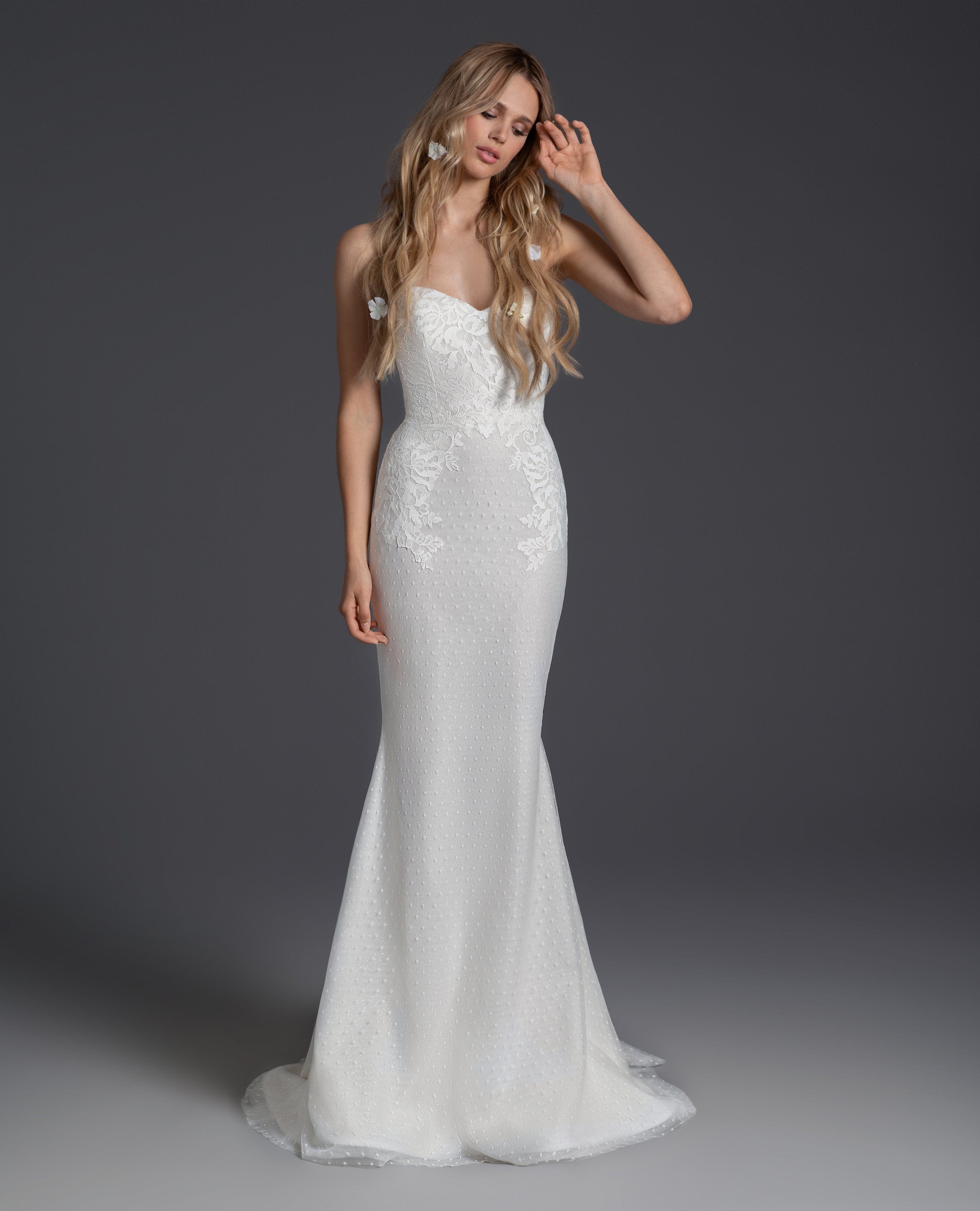 Hayley Paige Bee Blush Wedding Dress - Size 10 | Elegant A-Line Gown for Bridal Shower, Engagement Party & Formal Occasions