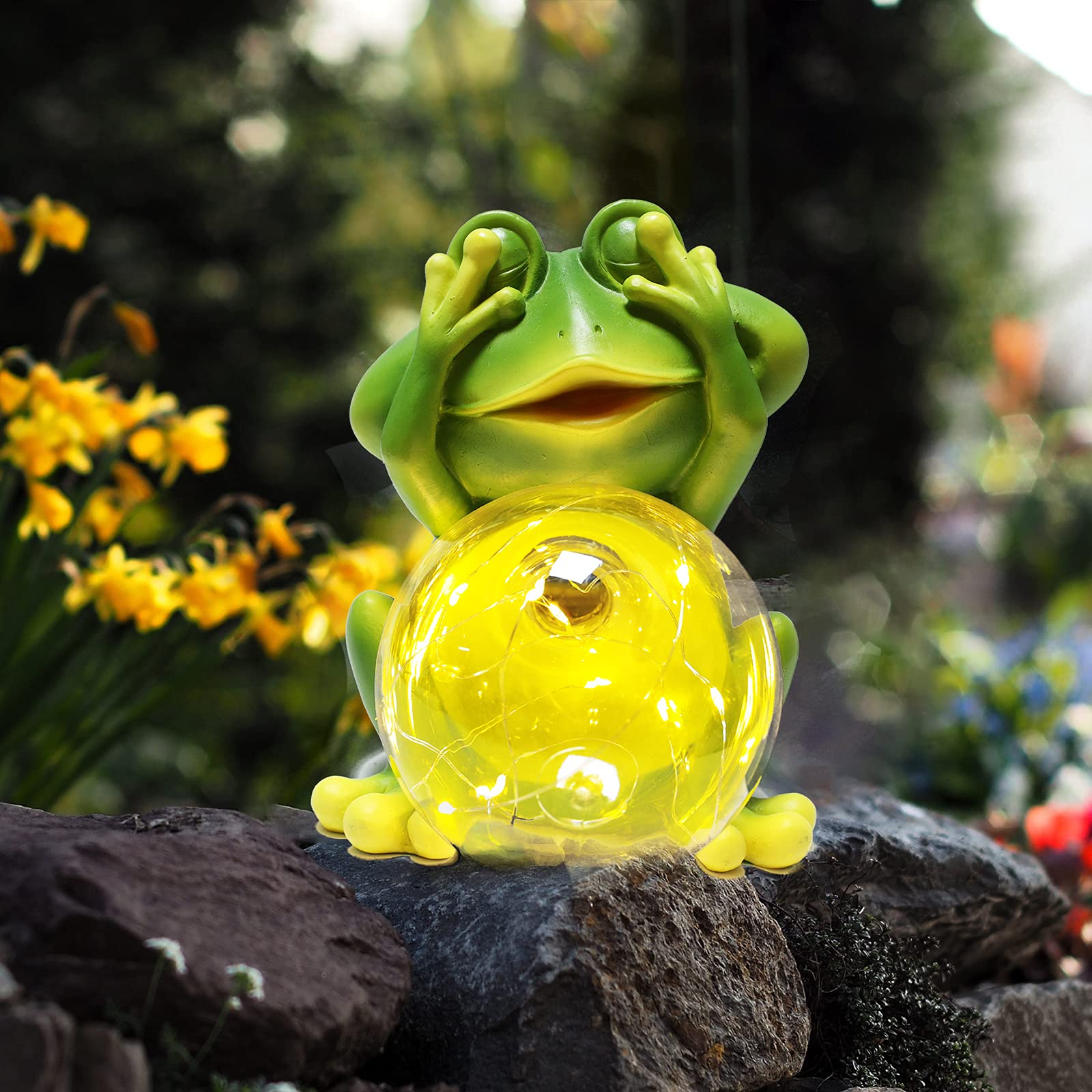 Solar-Powered Garden Frog Decor Figurines - Waterproof Outdoor Statue for Patio, Yard & Lawn - Cute Solar Lights for Nighttime Decoration - Perfect for Garden, Pathway & Landscape Lighting (1 Pack)