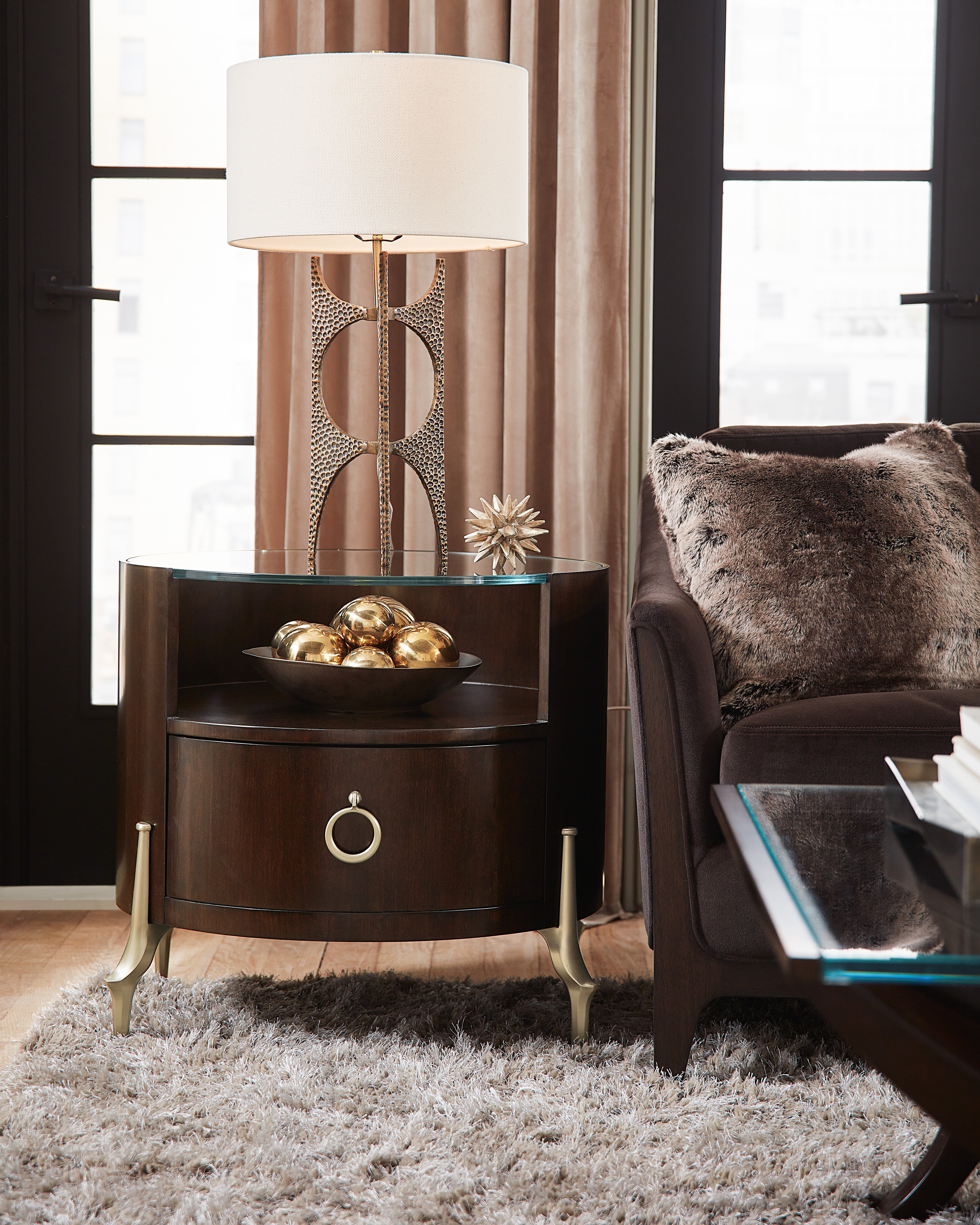 Bella Donna Round Side Table - Small Accent Table for Living Room, Bedroom, or Office - Perfect for Coffee, Books, and Decor