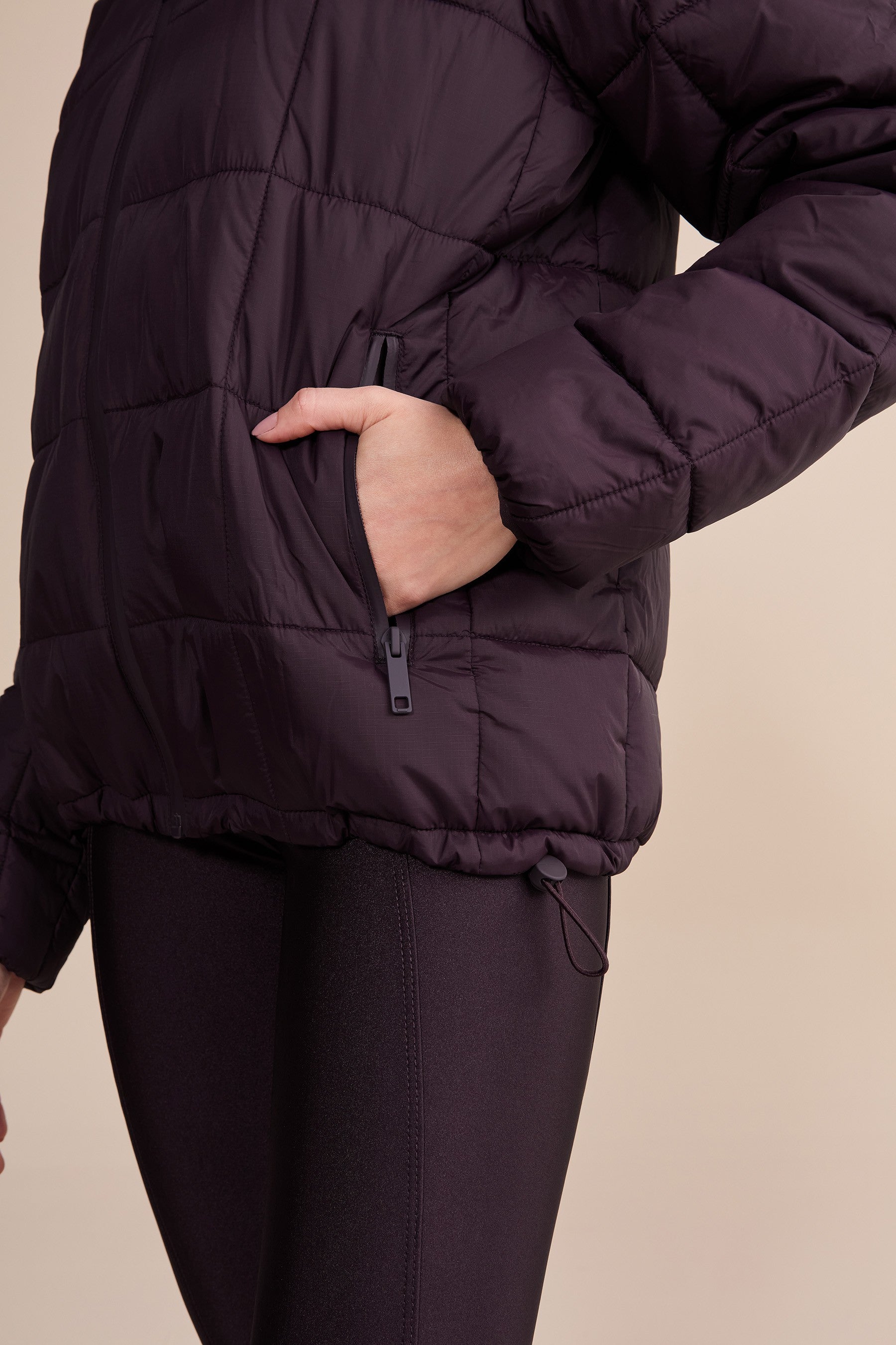 Multi-Secret Puffer Jacket for Women & Men - Lightweight Warm Winter Coat with Waterproof Outer Shell - Perfect for Outdoor Activities, Hiking, and Cold Weather Fashion
