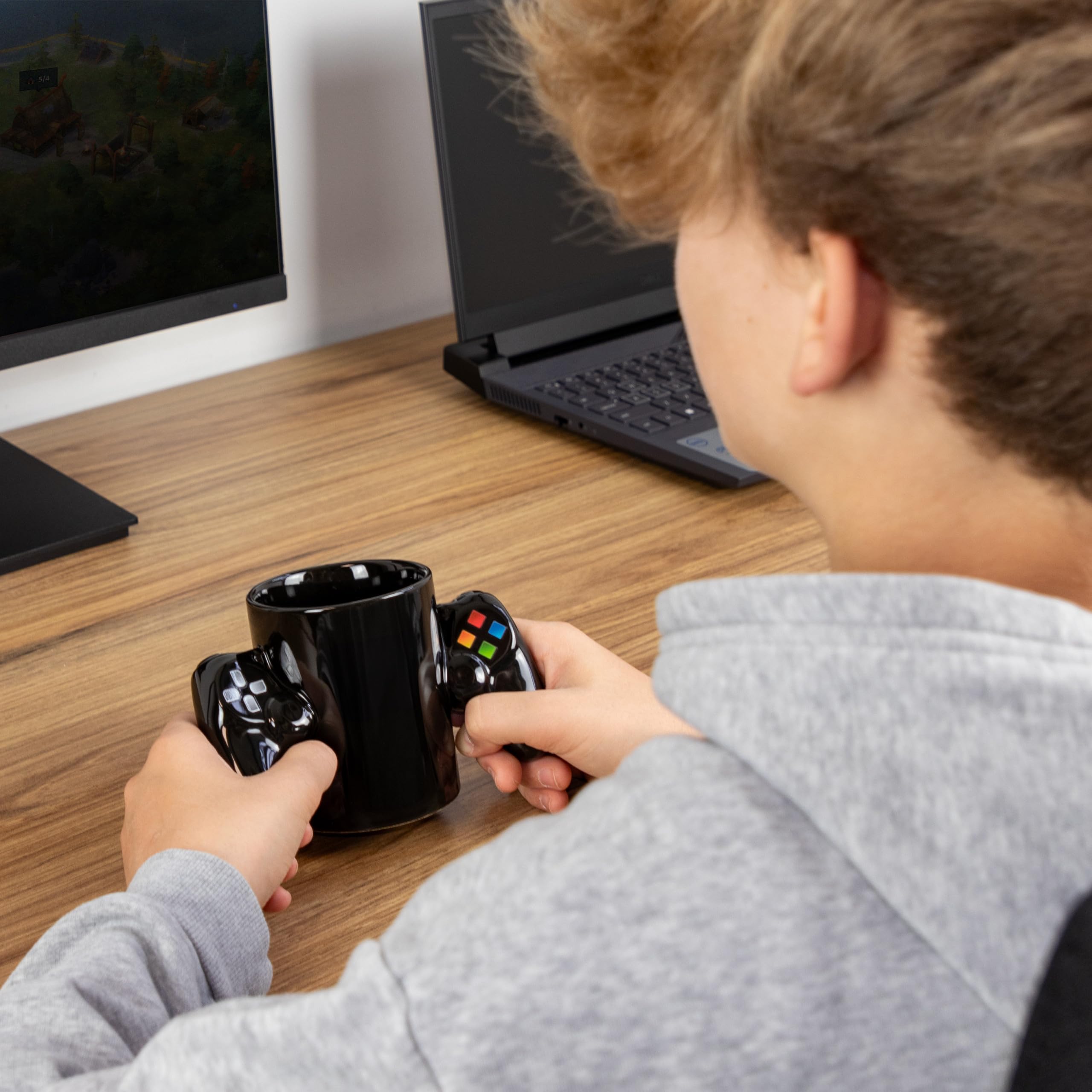 Froster Controller Gaming Mug 350ml - Gamepad Design Black Coffee Cup for Gamers, Perfect Gamer Gift for Boys & Men - Ideal for PC, Console & Office Use