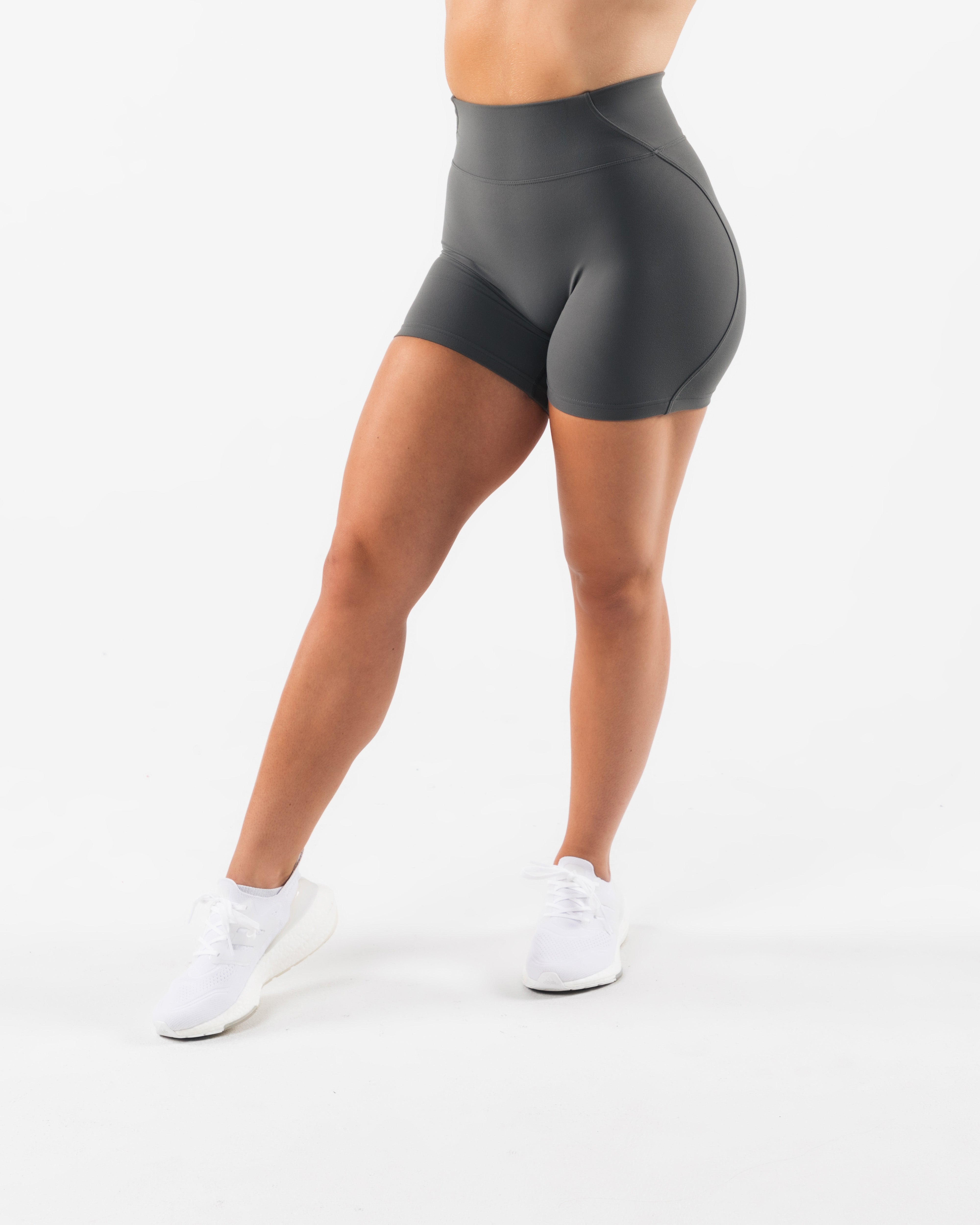 Aura Short 5 Pewter - Stylish Women's Shorts for Summer, Casual Wear & Outdoor Activities | Perfect for Beach, Gym & Travel