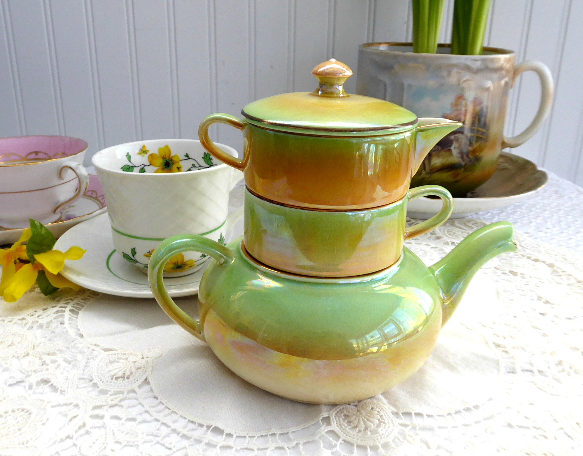 Vintage Royal Winton Grimwades Stacking Teapot Set - 4 Piece Luster Ware Collection (1940s Peach to Green Ombre) - Perfect for Afternoon Tea, Collectible Display & Vintage Kitchen Decor