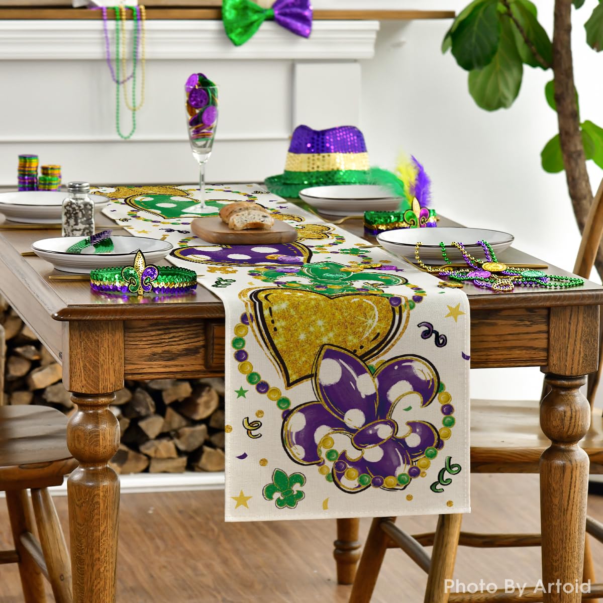 Artoid Mode Iris Jewelry Hearts Mardi Gras Table Runner - 13x72 Inch Seasonal Kitchen & Dining Table Decoration for Home Parties, Festivals & Celebrations - Perfect for Mardi Gras, Valentine's Day & Spring Decor