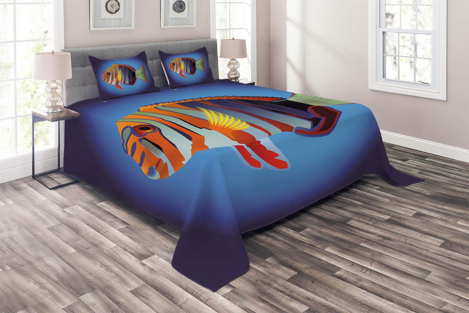 Ambesonne Marine King Size 3-Piece Quilted Bedspread Set with 2 Pillow Shams - Tropical Ocean Fish Print, Colorful Underwater Nautical Design - Perfect for Beach Themed Bedrooms & Coastal Home Decor
