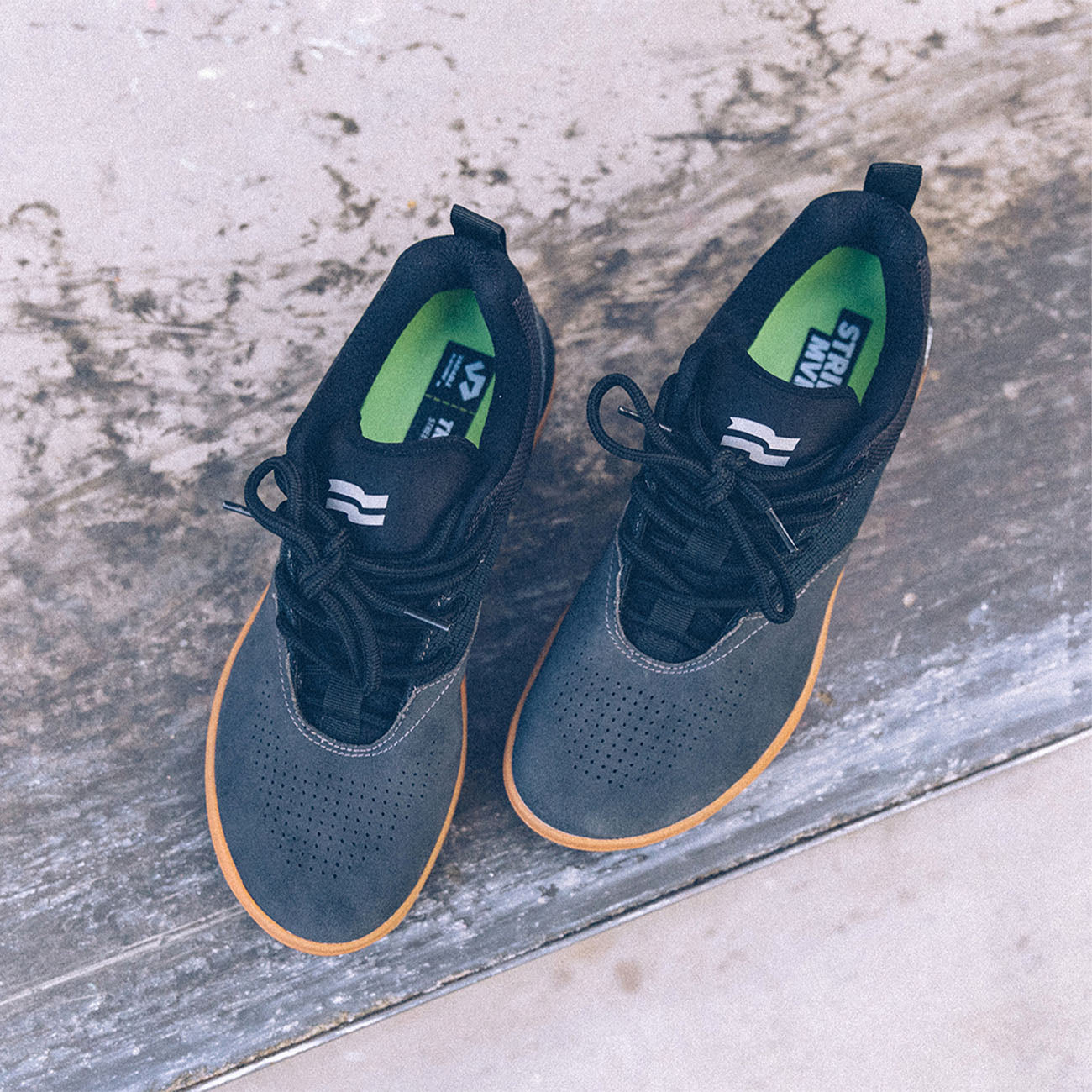STRIKE MVMNT Transit StreetTrainer™ - Lightweight Running Shoes for Men & Women - Comfortable Sneakers for Walking, Gym & Workouts - Perfect for Urban Commuting & Fitness Training