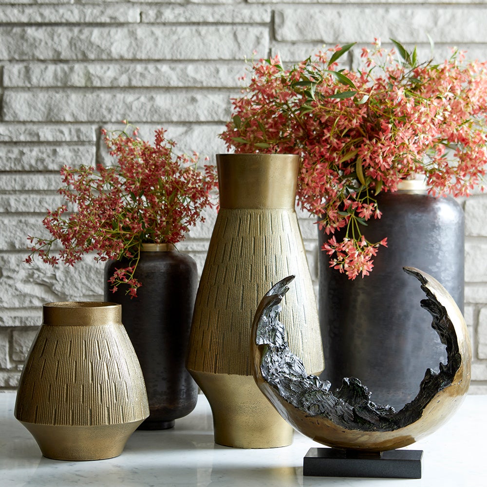 Cyan Design 11356 Aria Vase - Elegant Gold Decorative Vase for Home Decor, Wedding Centerpiece, and Luxury Gift Giving