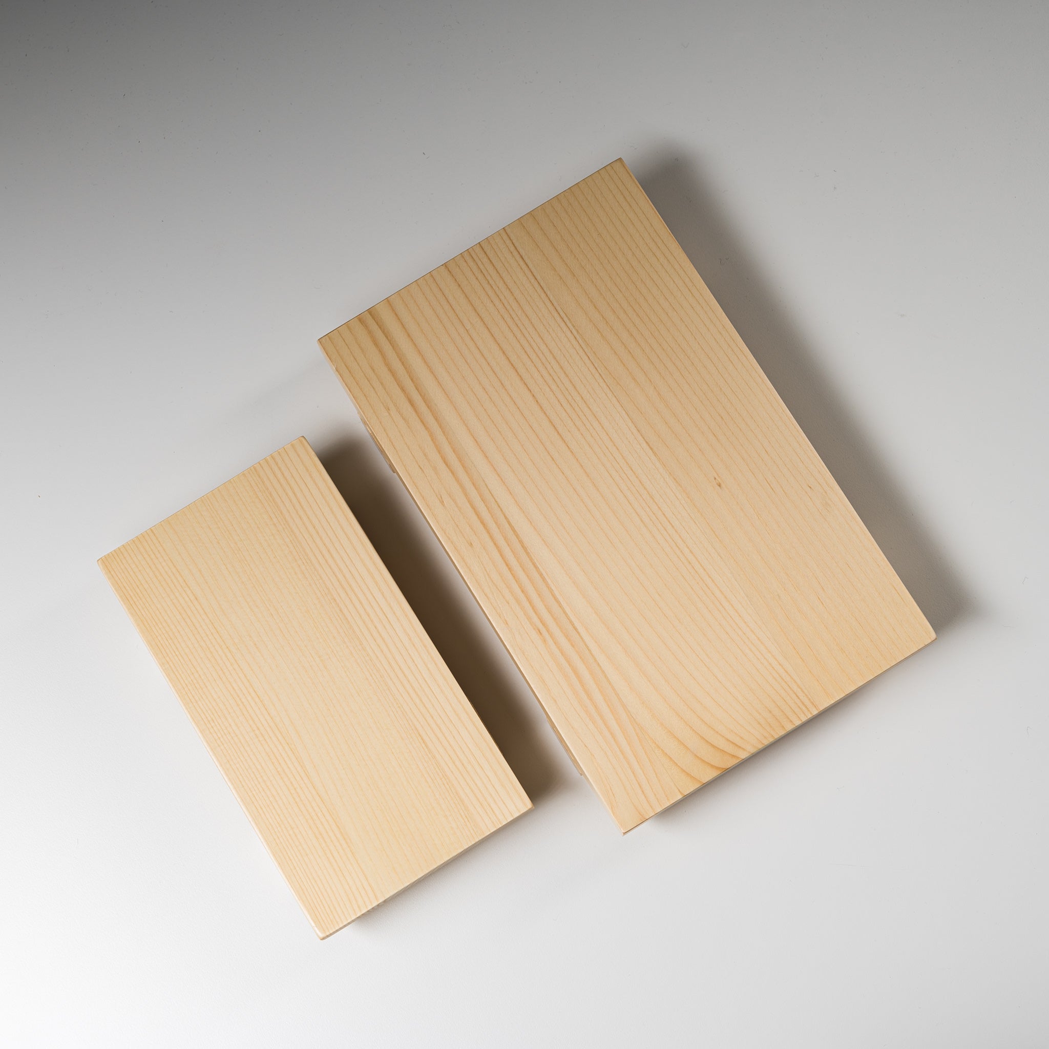 Premium Hinoki Wood Sushi Serving Platter - 2 Size Options (Small & Large) | Traditional Japanese Sushi Presentation Board | Perfect for Sushi Parties, Home Dining & Restaurant Displays