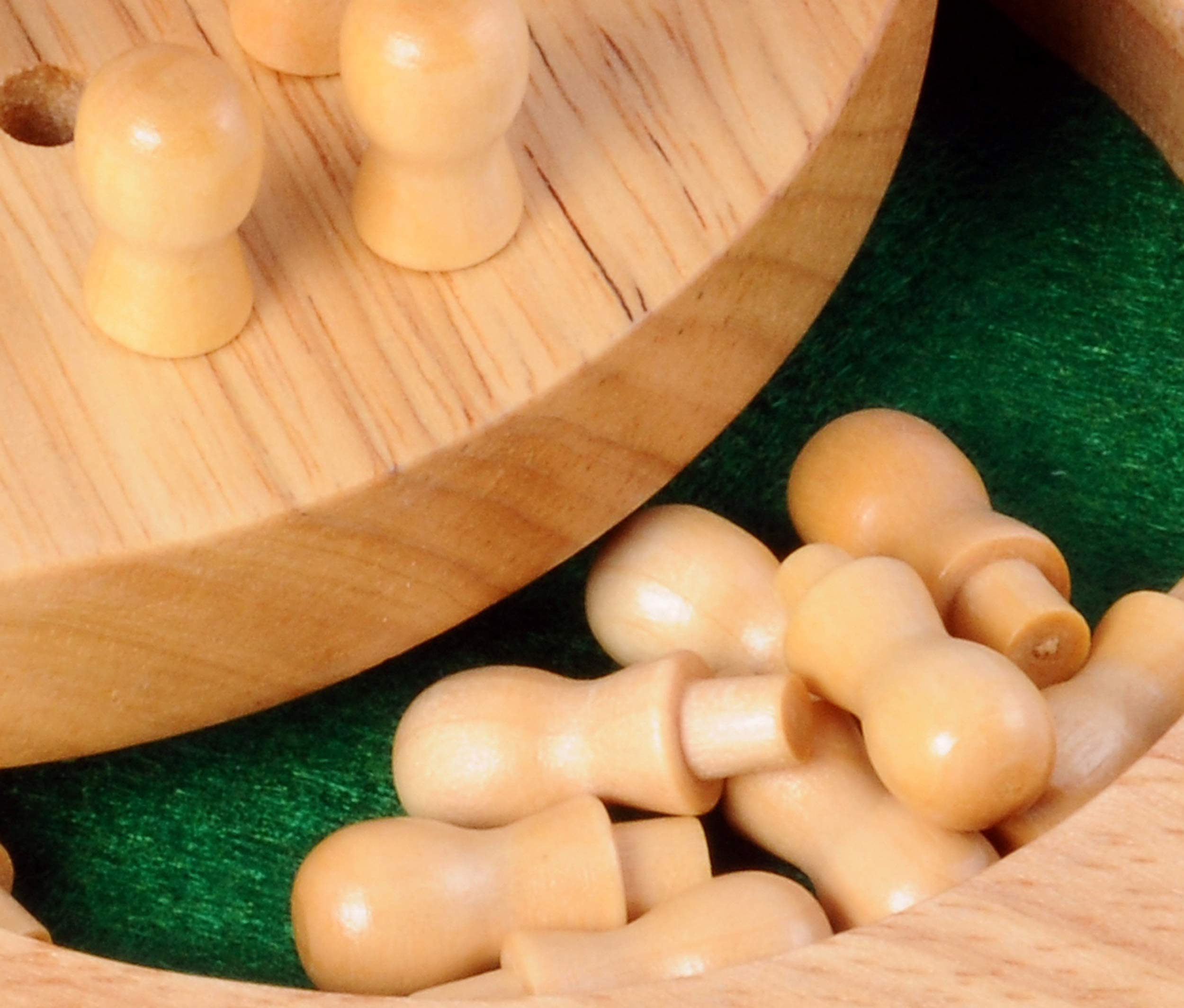 Engelhart 200117 Wooden Round Solitaire Game - 12 cm - Board Game & Logic Puzzle - Perfect for Travel, Gifts, and Family Fun - Ages 6+