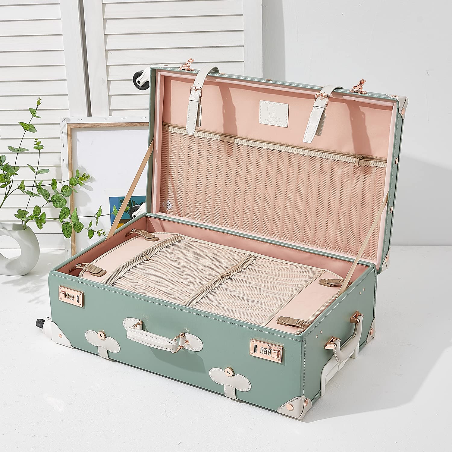 Vintage 2-Piece Suitcase Set with Cosmetic Train Case - 20in Carry-On & 12in Makeup Bag for Women in Mint Green | Perfect for Travel, Weekend Getaways & Airplane Carry-On Luggage
