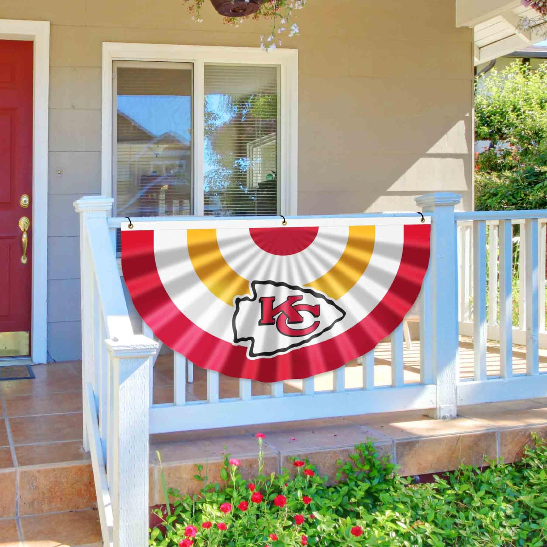 WinCraft Kansas City Chiefs Bunting Pleated Fan Banner - NFL Team Spirit Decoration for Game Day, Tailgate Parties & Home Decor