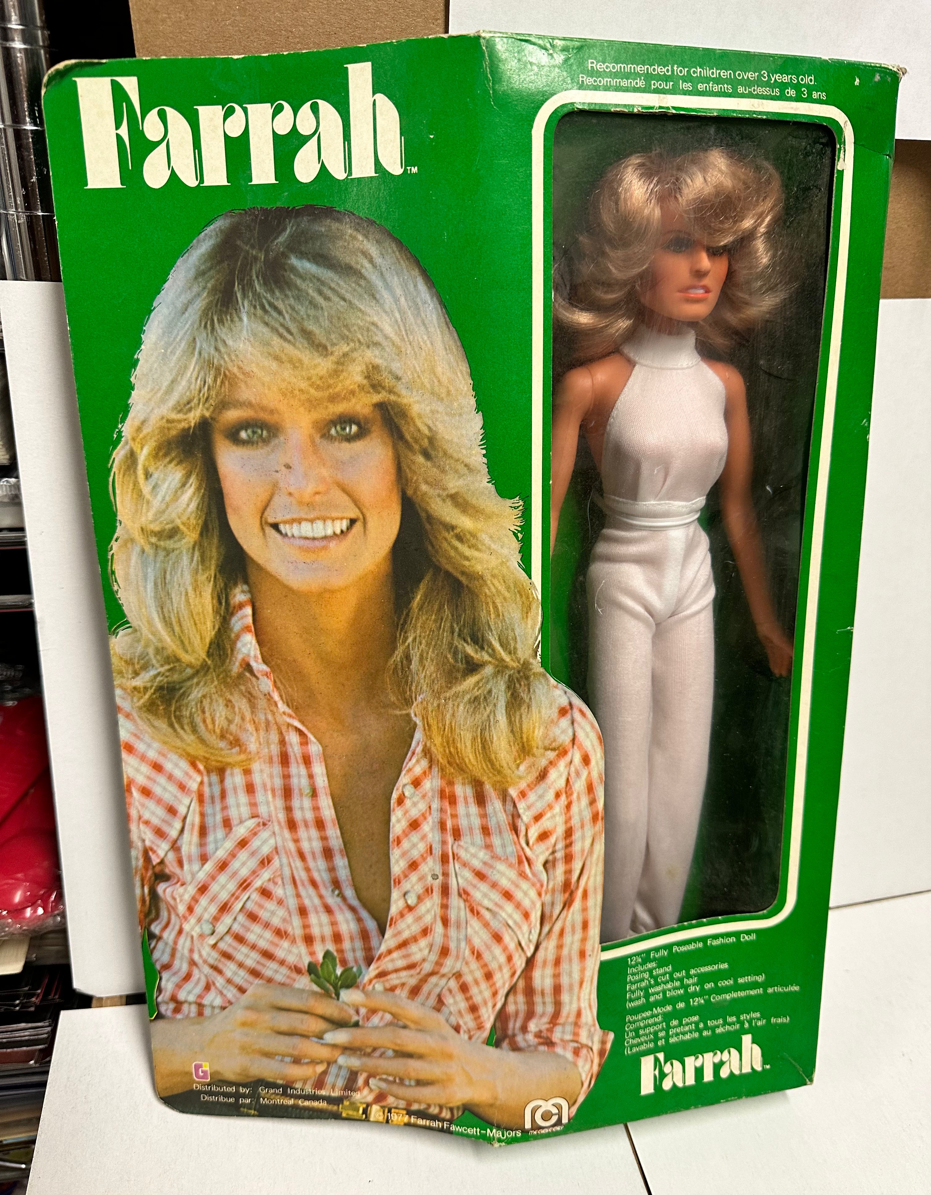 Vintage Farrah Fawcett Glamour Doll in Original 1977 Box - Rare Collectible Toy for 70s Memorabilia Fans & Retro Home Decor