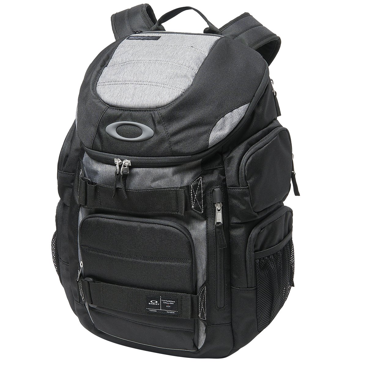 Oakley Men's Enduro 2.0 30L Tactical Backpack - Durable Water-Resistant Hiking & Travel Backpack for Outdoor Adventures, Gym & Work Commute - Blackout Color