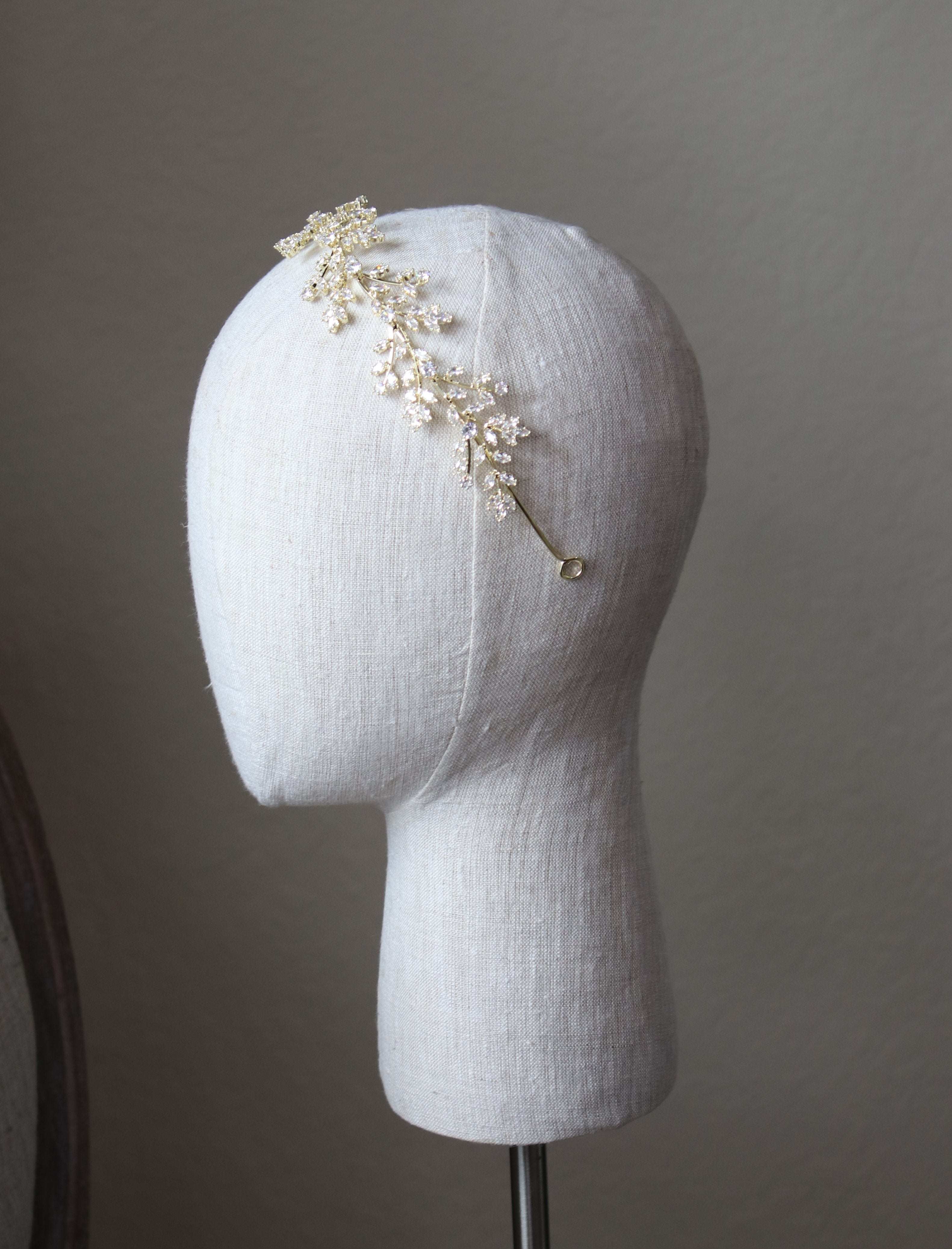 FABRICE Simulated Diamond Bridal Headpiece - Elegant Wedding Hair Accessory for Brides, Bridesmaids & Prom | Perfect for Weddings, Formal Events & Special Occasions