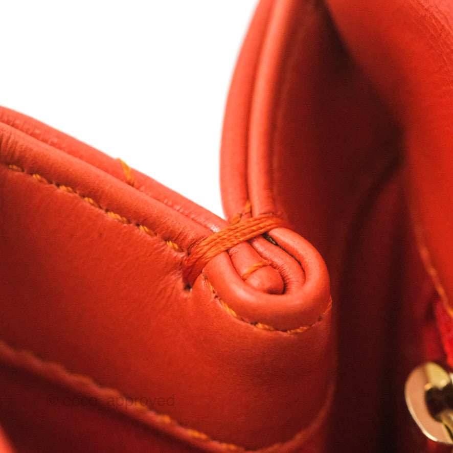 Chanel Chevron Small Coco Handle Bag in Dark Orange Shiny Aged Calfskin with Aged Gold Hardware - Perfect for Evening Events & Luxury Fashion Accessories