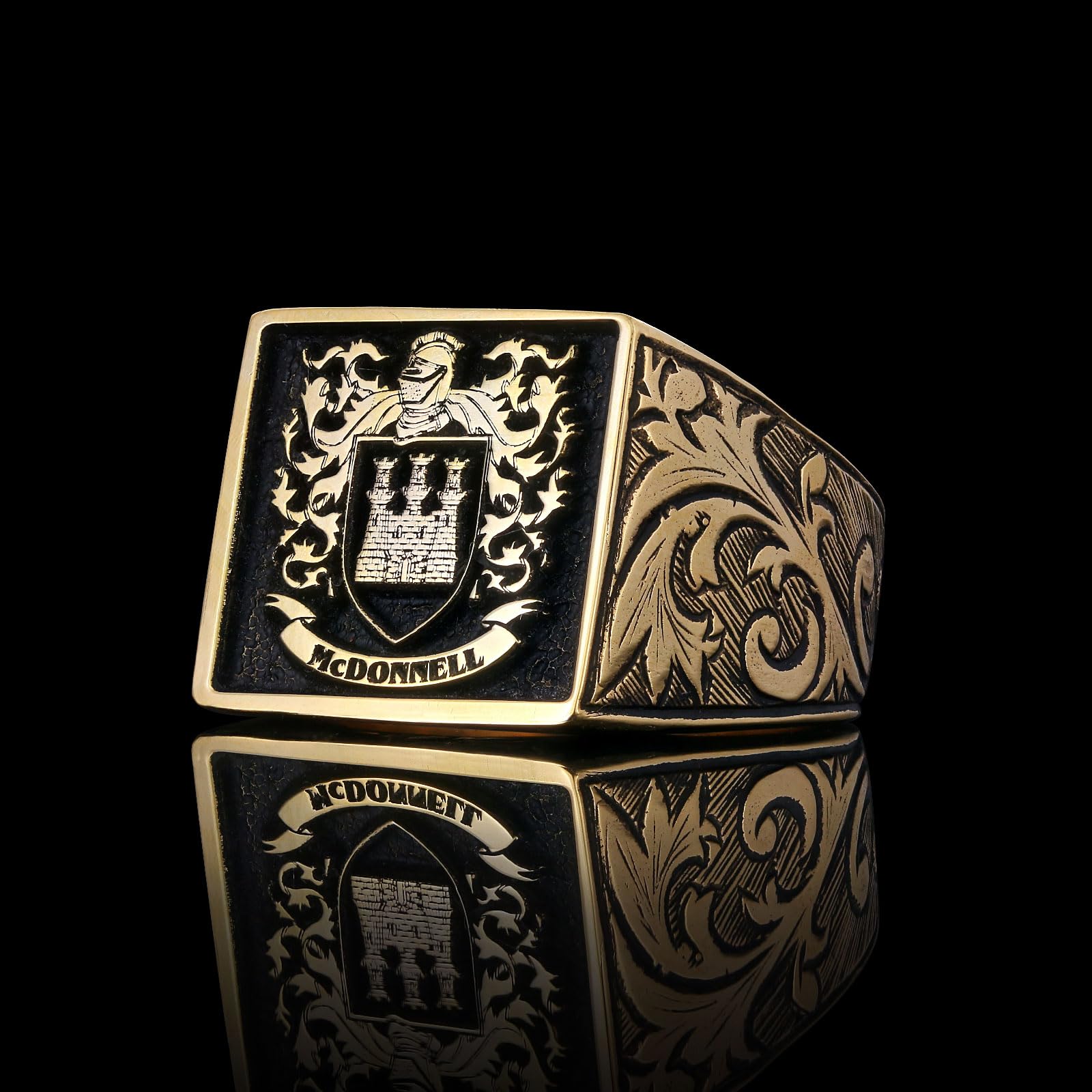 Personalized Coat of Arms Signet Ring - Custom Engraved Family Crest Ring with Celtic Design - Unique Gift for Men & Women - Perfect for Weddings, Anniversaries and Family Heirlooms