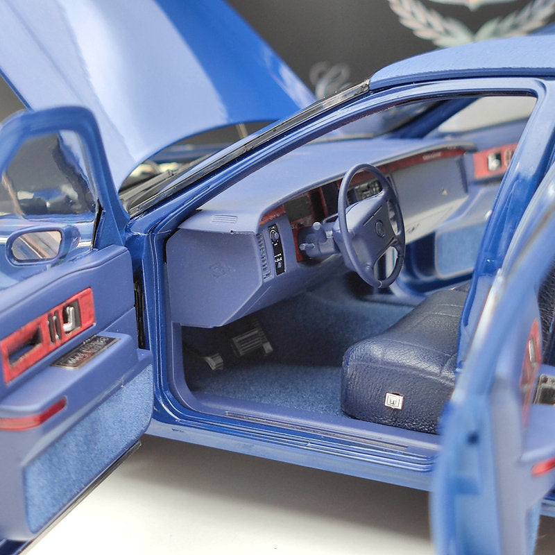 1:18 Scale 1993 Cadillac Fleetwood Sedan Blue Diecast Model Car - Limited Edition Collectible for Car Enthusiasts & Display Showcase