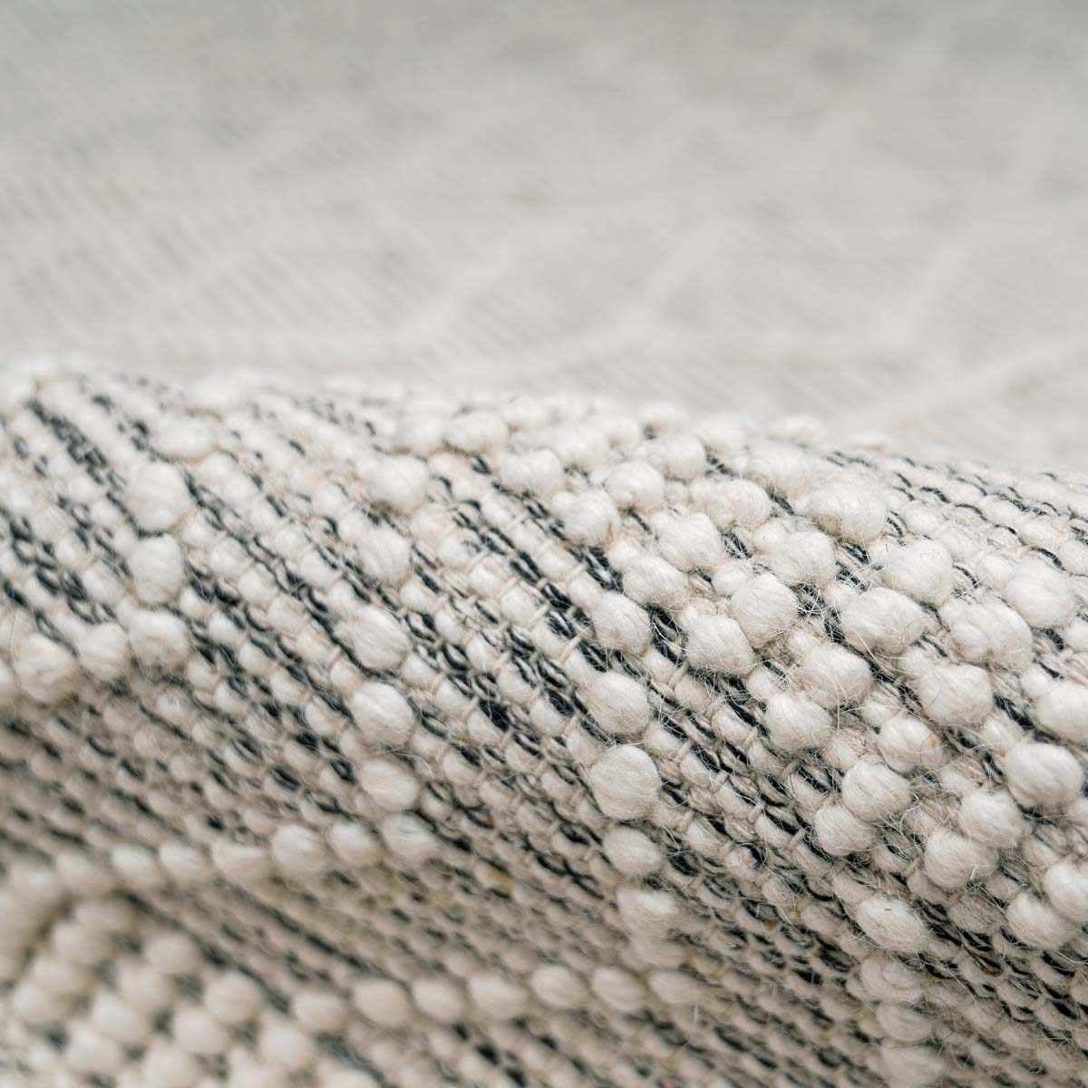 Handwoven Carolina Boho Wool High Low Textured Area Rug - Farmhouse Moroccan Trellis Carpet for Living Room, Bedroom & Dining Room - Handmade Zig Zag Bubble Weave Design - Black, White & Cream - 6' x 9' - Perfect for Bohemian Decor, Cozy Spaces & Modern Farmhouse Style