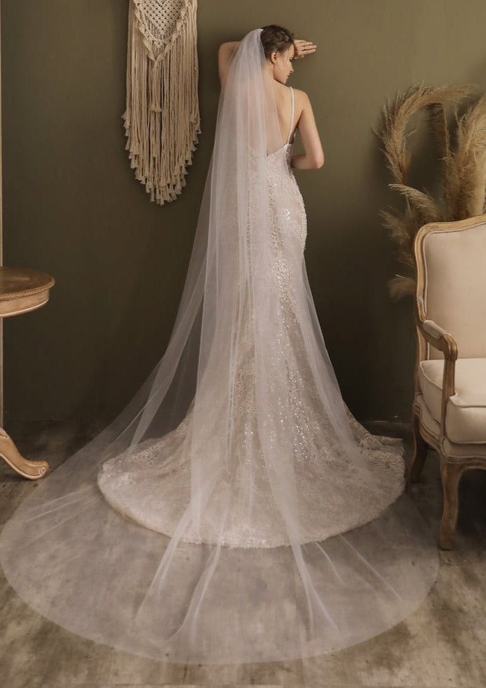 Kate Plain Cathedra Long Veil - Elegant Wedding Veil for Brides, Church Ceremony & Formal Events