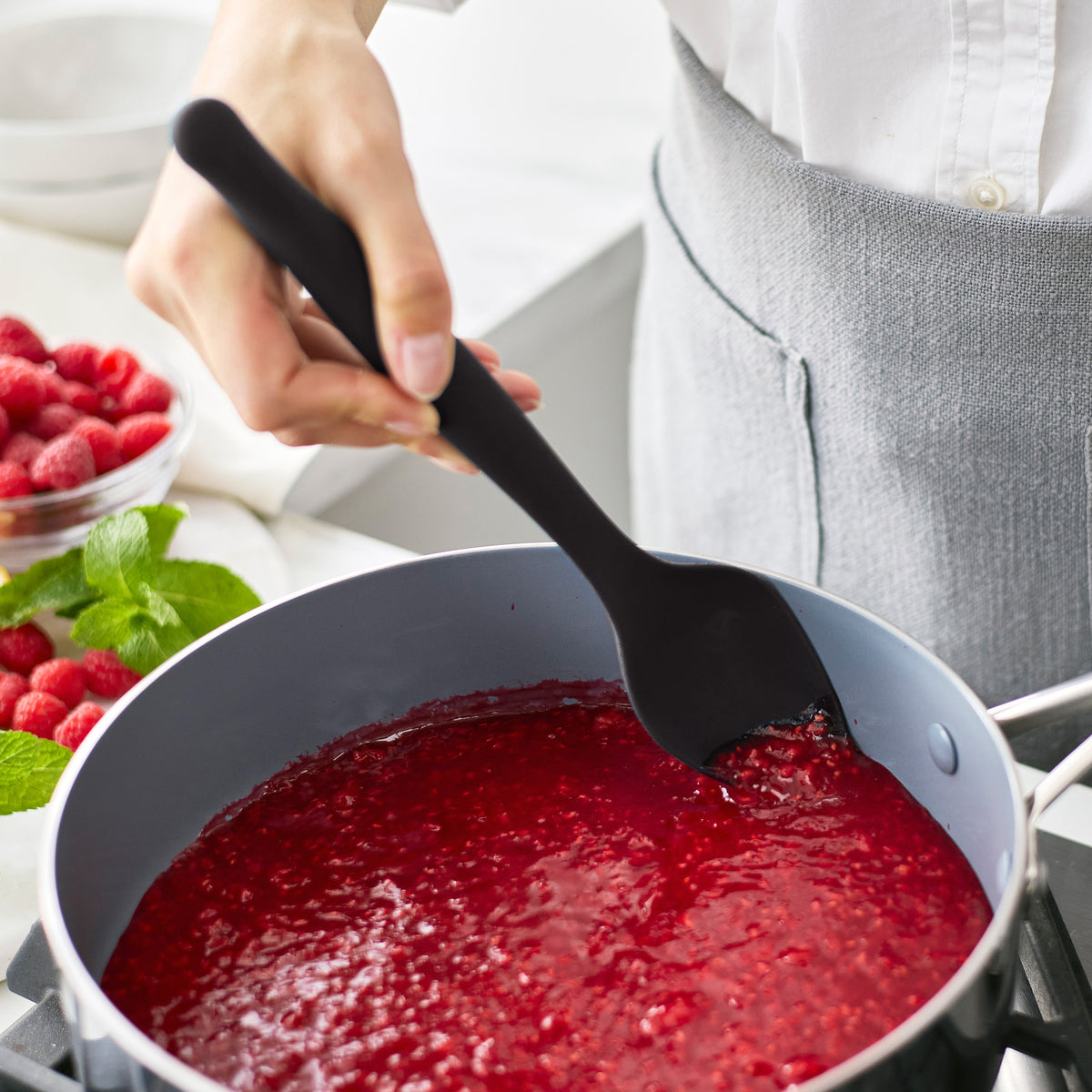 Premium Black Silicone Tasting Spoon - Heat Resistant & BPA Free - Perfect for Cooking, Baking, Wine Tasting & Food Sampling