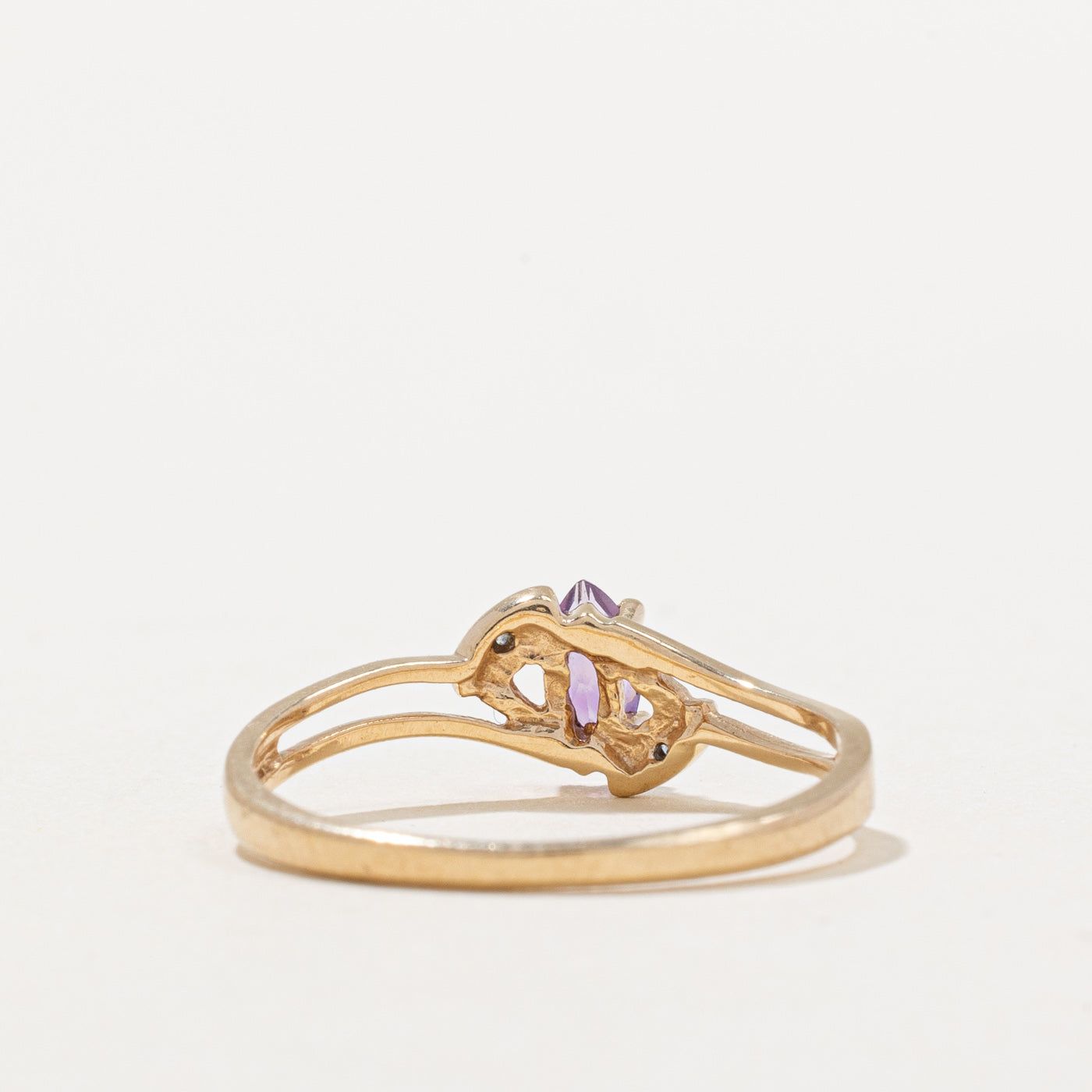 Amethyst and Diamond Ring - 0.15ct Center Stone with 0.01ctw Accents - Size 6.75 - Elegant Purple Gemstone Jewelry for Women - Perfect for Engagement, Anniversary & Special Occasions