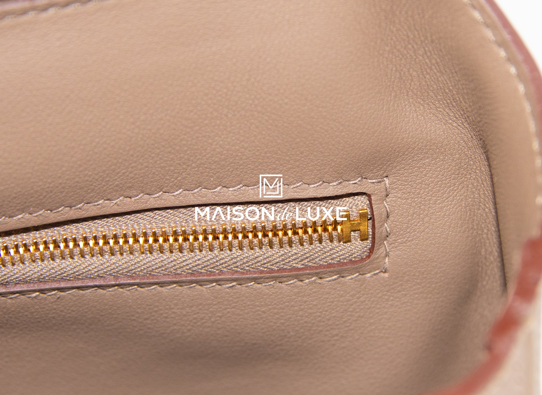 Hermes Mini 24/24 Bag in Etoupe Evercolor Leather - Luxury Crossbody Purse for Women, Perfect for Date Night & Evening Events