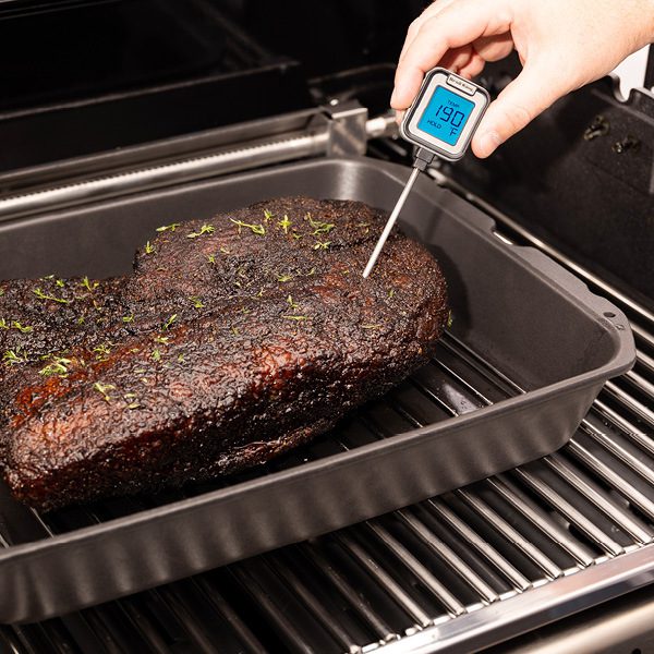 Broil King 69610 Cast Iron Multi Roaster - Premium Dutch Oven for Baking, Braising & Roasting - Perfect for Camping, Outdoor Cooking & Family Dinners