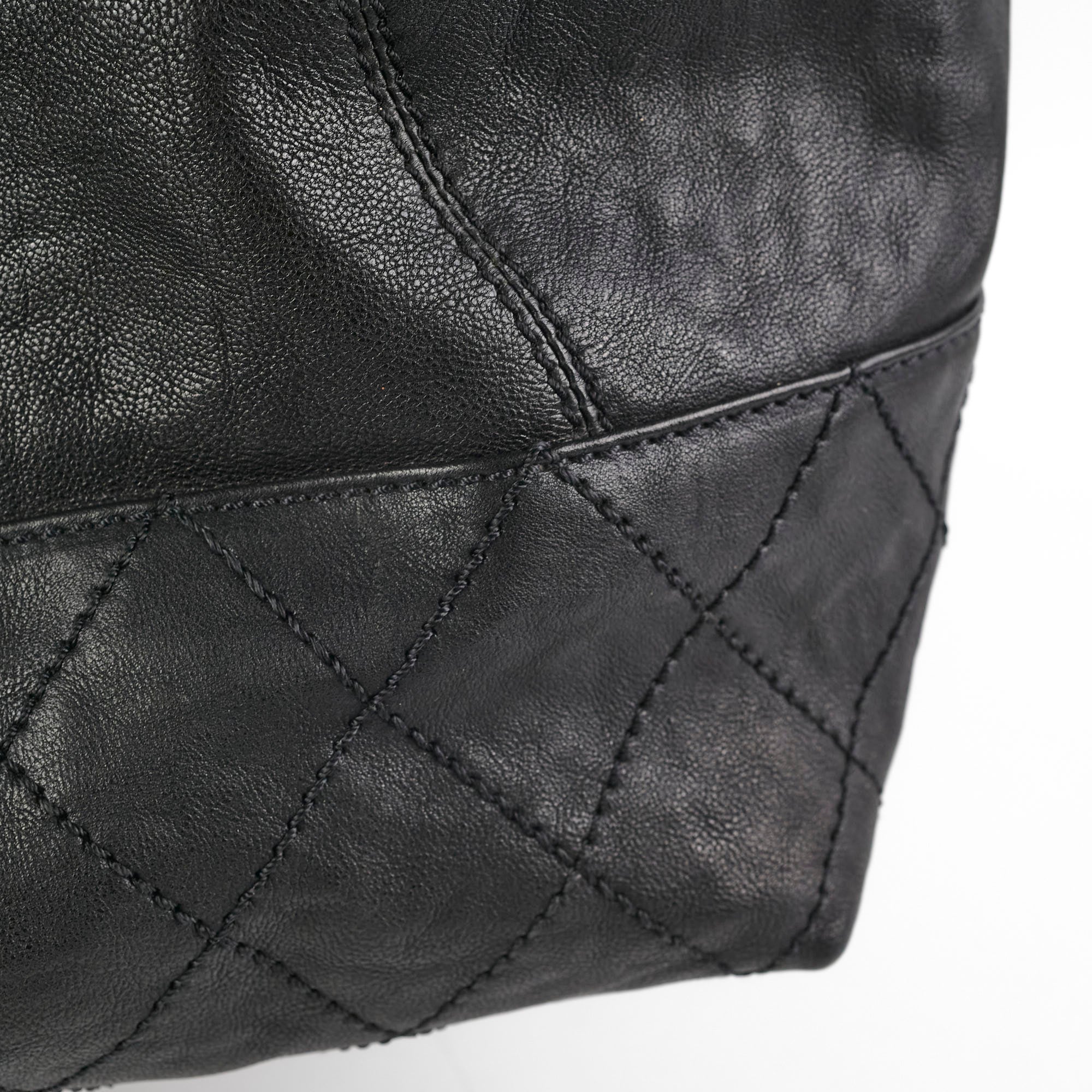 Chanel Black Leather Shoulder Tote Bag for Women - Luxury Designer Handbag for Work, Travel & Everyday Use