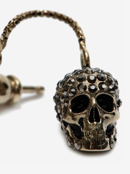 Stylish Pearl and Pave Skull Stud Earrings in Gold - Perfect for Gothic Fashion, Halloween Costumes, and Edgy Everyday Wear