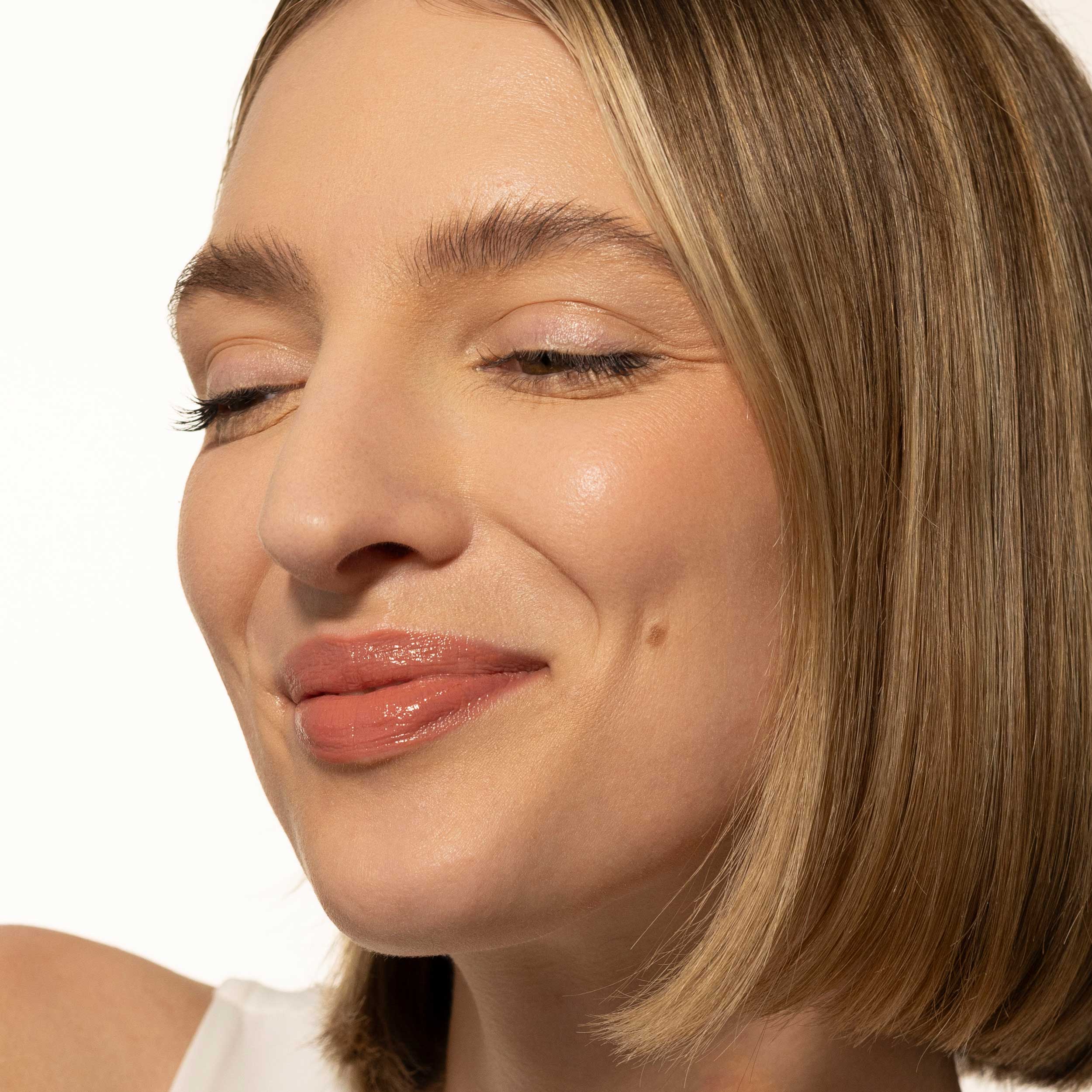 Long-Lasting Hydrating Lip Color Serum - Moisturizing & Plumping Lip Gloss for All-Day Wear | Perfect for Everyday Use, Date Nights & Special Occasions