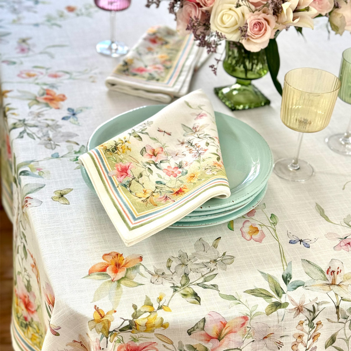 Premium Lily Garden Linens Set - Soft & Breathable Cotton Bedding Collection for Home Decor - Perfect for Master Bedroom, Guest Room & Vacation Homes