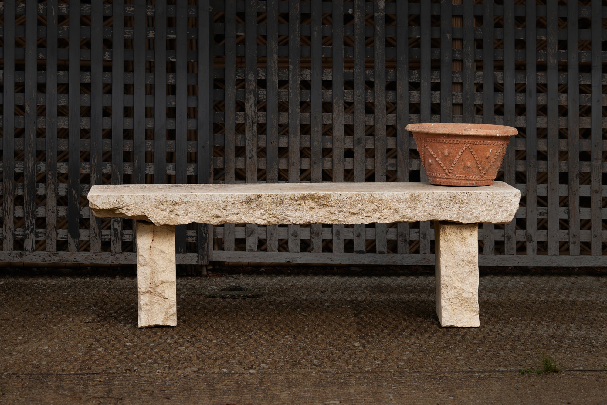 French 3-Piece Garden Bench Set in Burgundy Stone - Outdoor Patio Furniture for Garden, Porch, and Backyard Relaxation