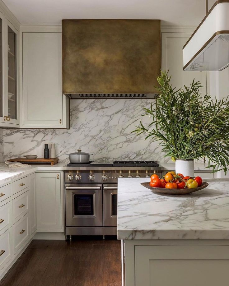 RHM Modern Custom Brushed Brass Range Hood H5 VH20 - Premium Kitchen Ventilation for Kristyn | Perfect for Contemporary Home Kitchens & Restaurant Use
