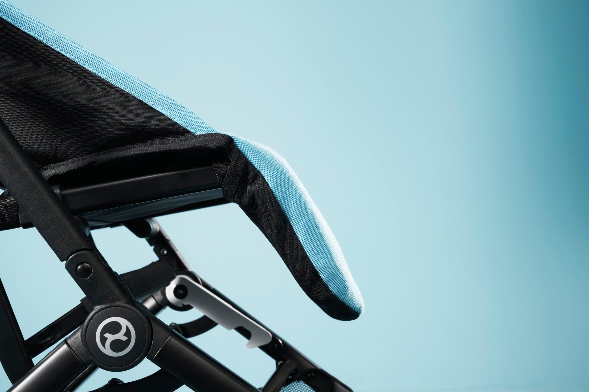 Cybex Libelle 2 Lightweight Compact Foldable Stroller for Travel & Everyday Use - Perfect for Airplanes, Shopping & City Walks