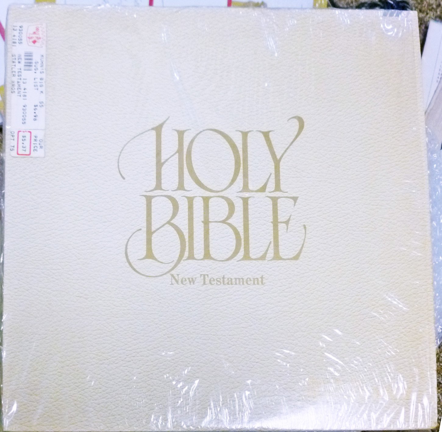 Holy Bible: New Testament - English Version | Religious Scripture & Christian Gift | Perfect for Worship, Bible Study & Personal Devotion