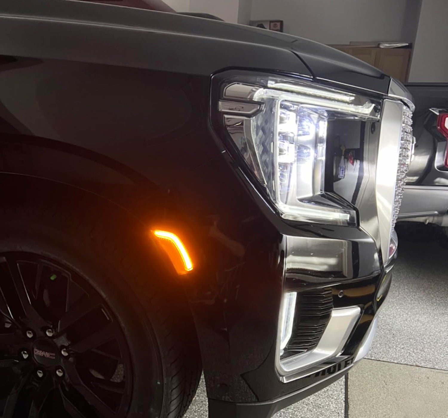 2021-2024 GMC Yukon Chevy Suburban Cadillac Escalade Clear Amber LED Front Side Marker Lights - Durable Replacement for Enhanced Visibility & Safety - Perfect for Night Driving, Off-Roading & Custom Vehicle Styling