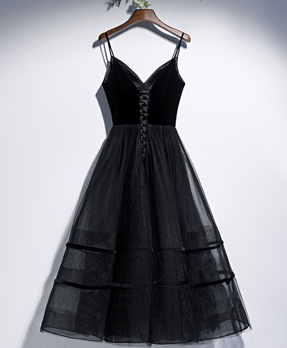 Elegant Black V-Neck Tulle Short Prom Dress for Homecoming & Party | Women's Formal Evening Gown for Dances, Weddings & Special Occasions