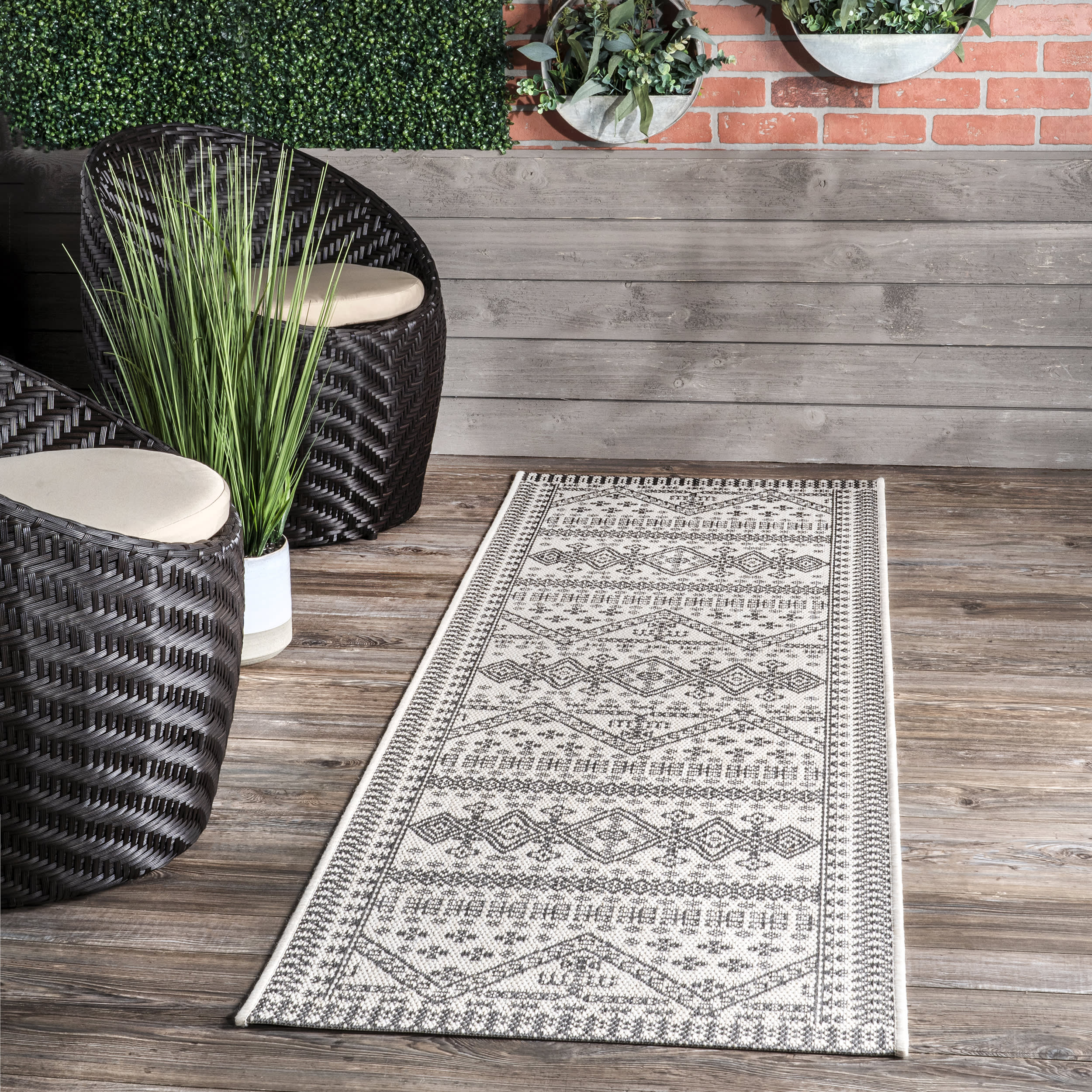 Luxury Diamond Bordered Indoor Outdoor Area Rug - Ivory White Soft Non-Slip Carpet for Living Room, Bedroom, Patio Decor
