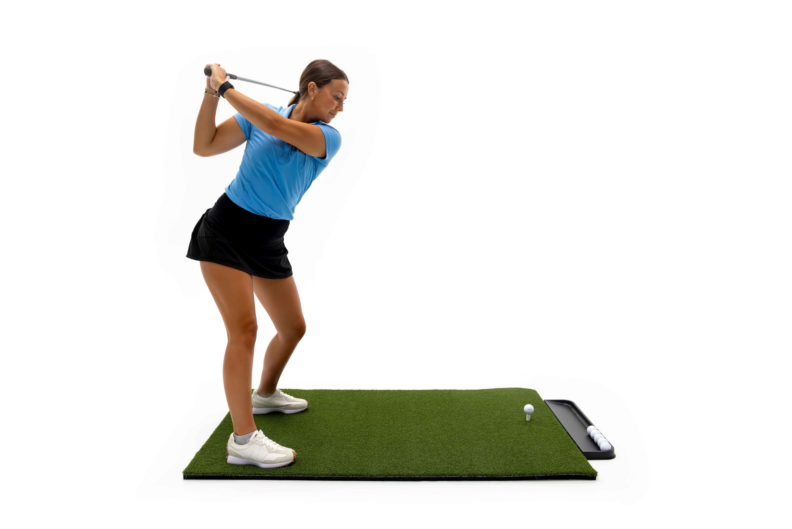 Premium Golf Practice Mat for Indoor & Outdoor Use - Includes Bonus Golf Ball Tray + 3 Durable Rubber Tees - Perfect for Home, Office, Backyard & Driving Range Training