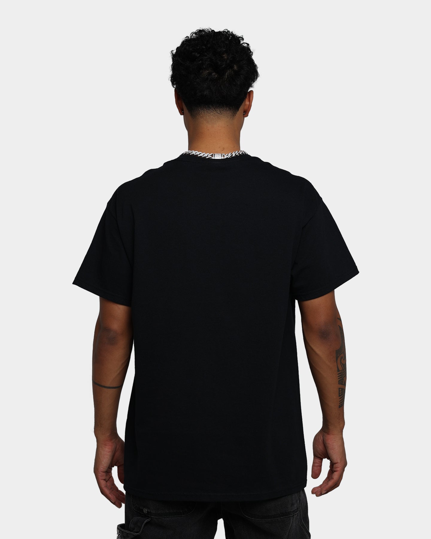 Vintage Pegasus Graphic T-Shirt for Men & Women - Soft Cotton Black Tee - Perfect for Casual Wear, Street Style & Retro Fashion