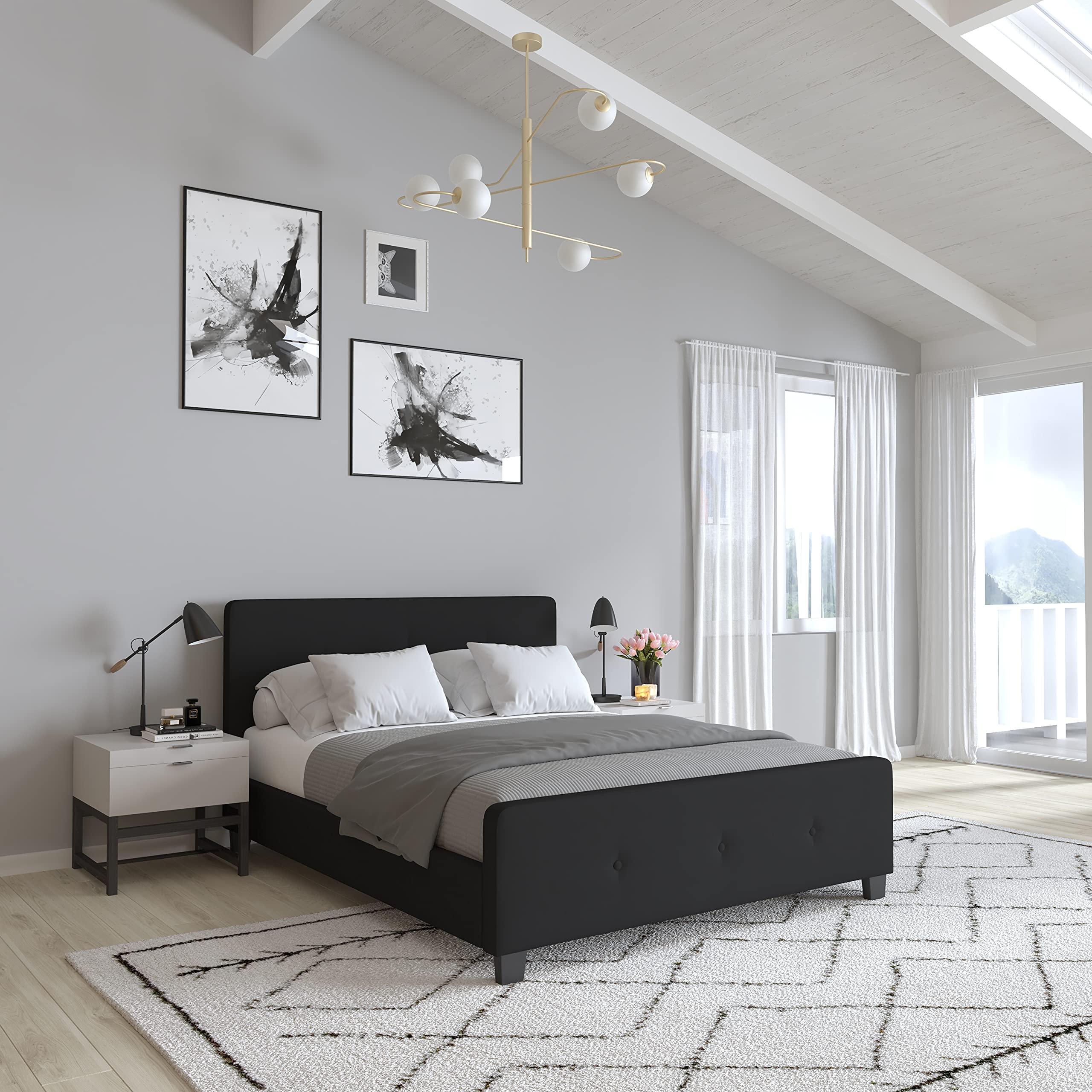 Merrick Lane Clarendon Queen Size Platform Bed - Modern Tufted Upholstered Bed Frame with Footboard in Black Fabric | Perfect for Contemporary Bedrooms & Guest Rooms
