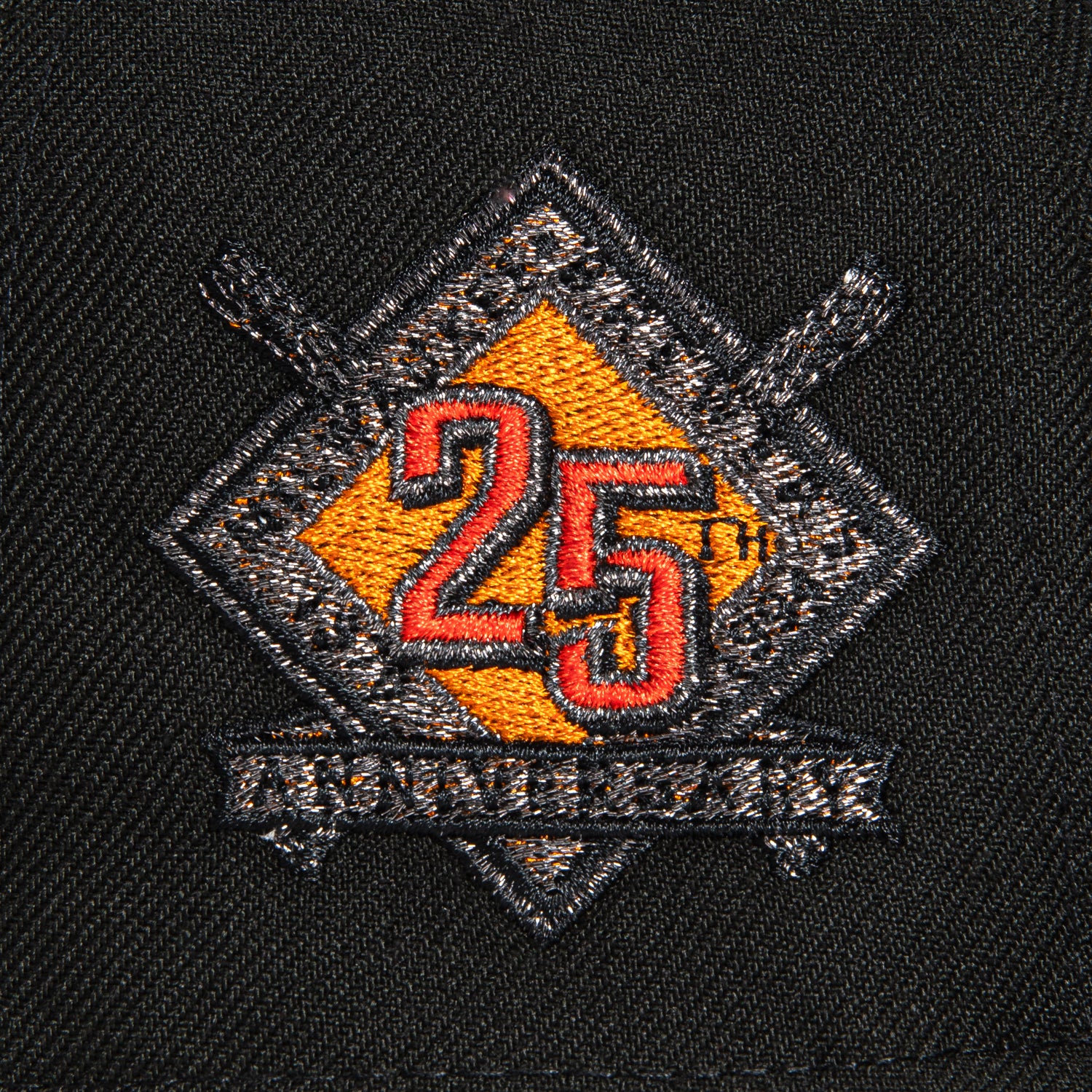 New Era 59Fifty Milwaukee Brewers 25th Anniversary Patch Snapback Hat - Black, Red & Orange - Official MLB Baseball Cap for Men & Women - Perfect for Games, Fan Gear & Streetwear Fashion