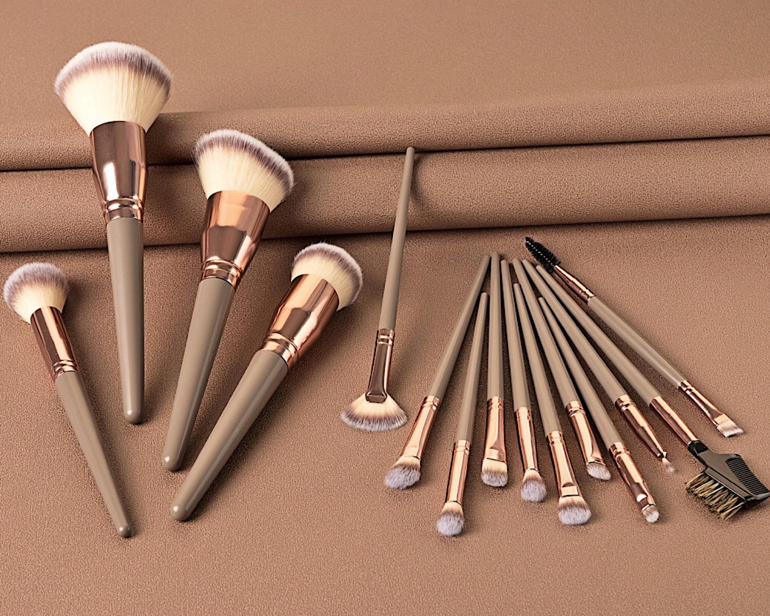 Professional 15-Piece HABIBI Makeup Brush Set with Pouch - Soft, Durable & Easy to Hold for Flawless Foundation, Blending & Contouring - Perfect for Travel, Home & Professional Makeup Artists