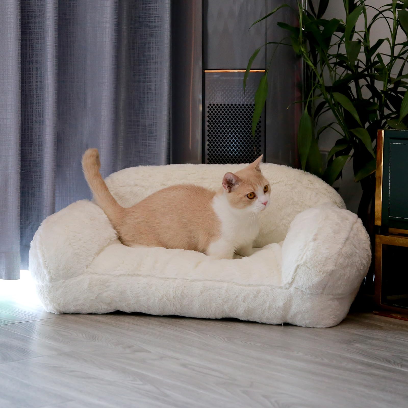 Premium Cat Couch Bed for Small Cats - Anti-Slip Kitty Sofa with Soft Plush - Cozy Pet Bed for Living Room, Bedroom & Home Decor