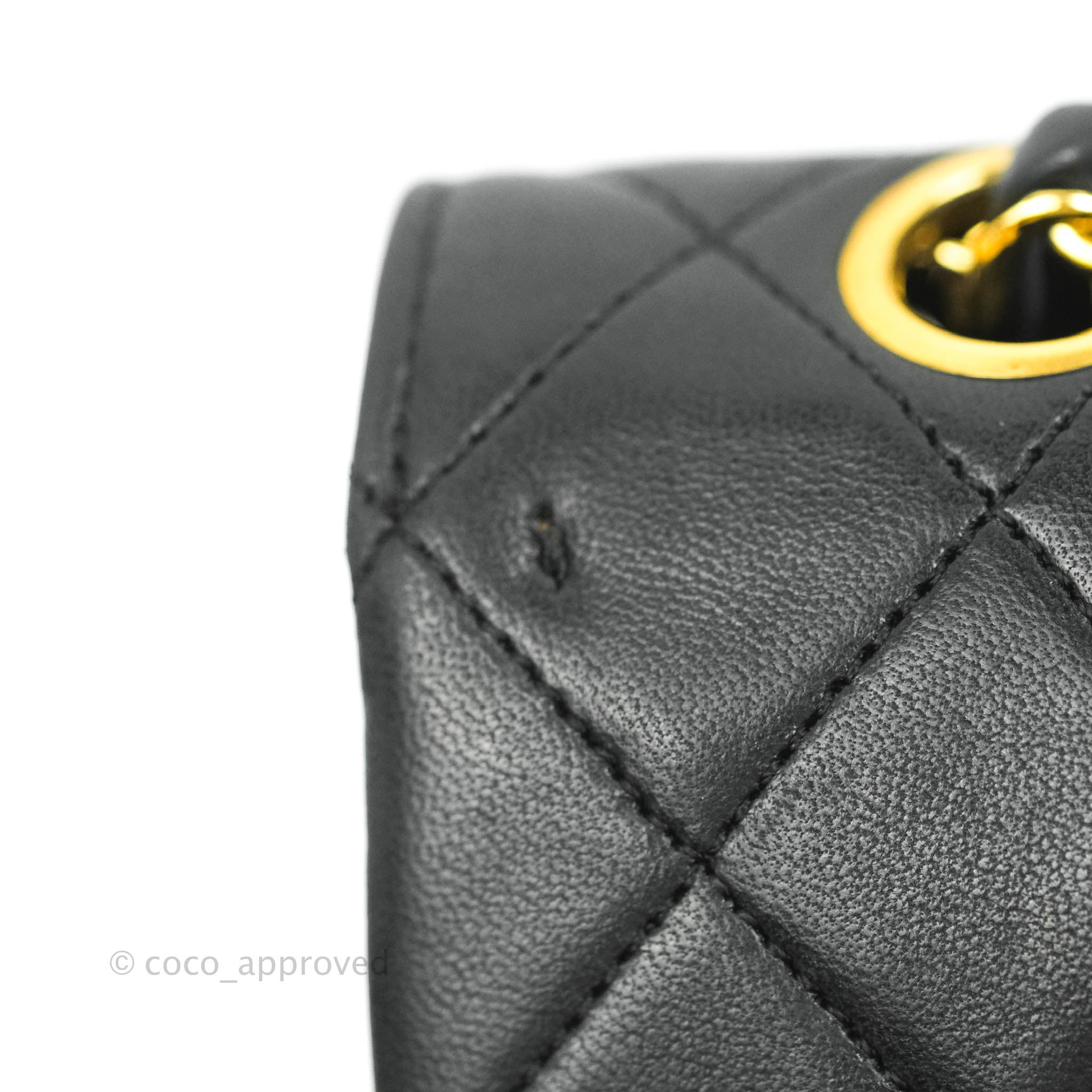 Vintage Chanel Classic Double Flap Bag in Black Lambskin Leather with 24K Gold Hardware - Luxury Handbag for Women, Perfect for Evening Events & Special Occasions