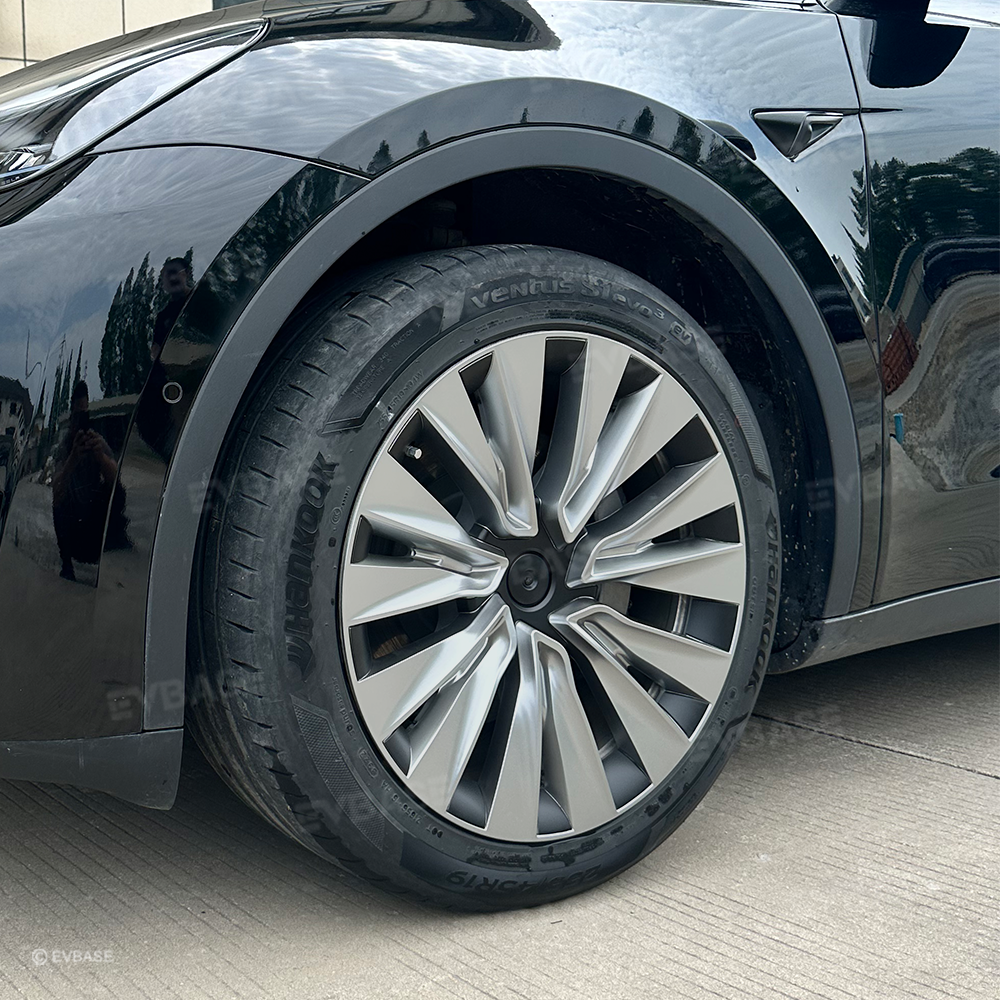 Tesla Model Y 19
